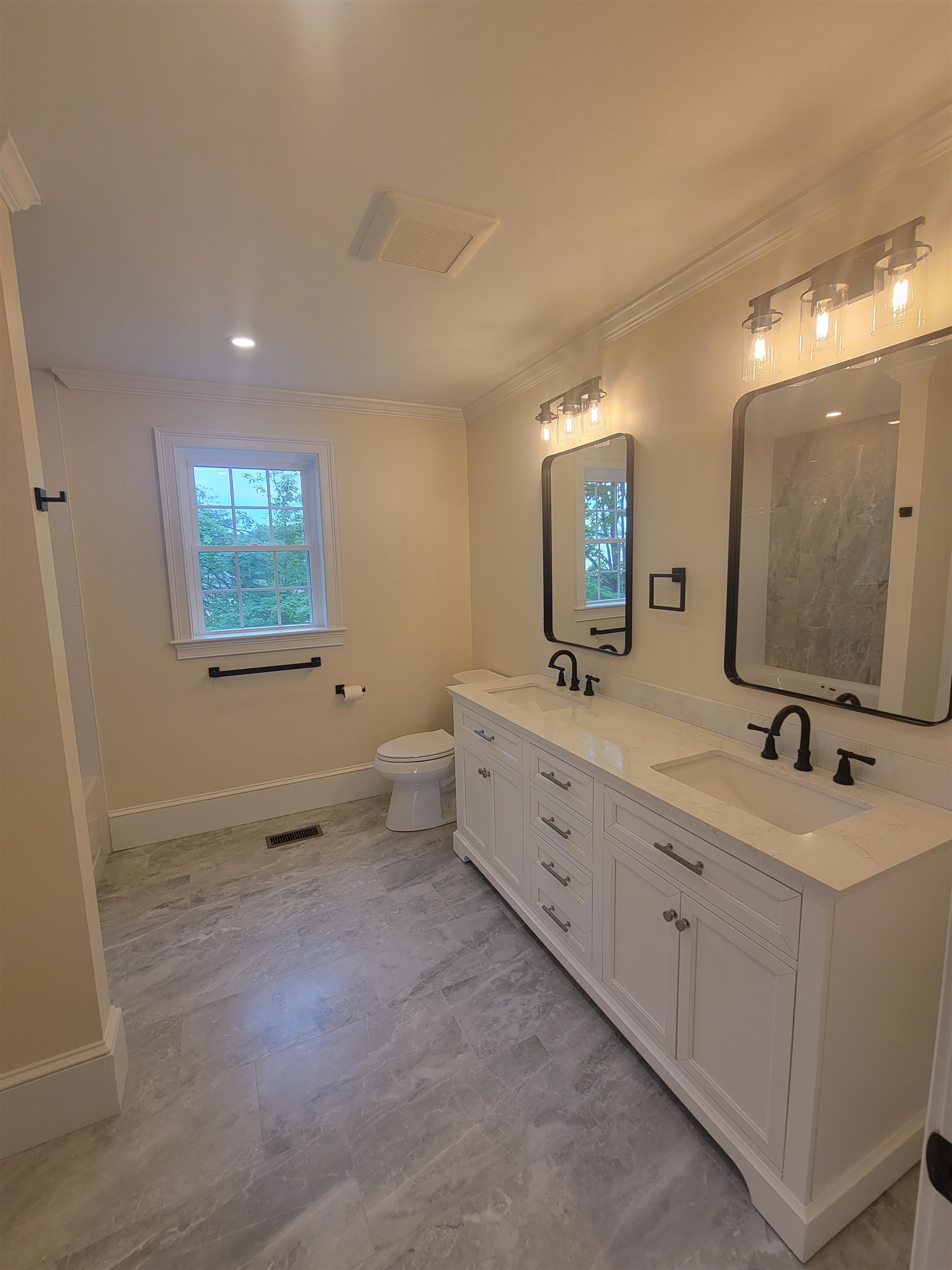 9 Zeland Drive Property Photo 40