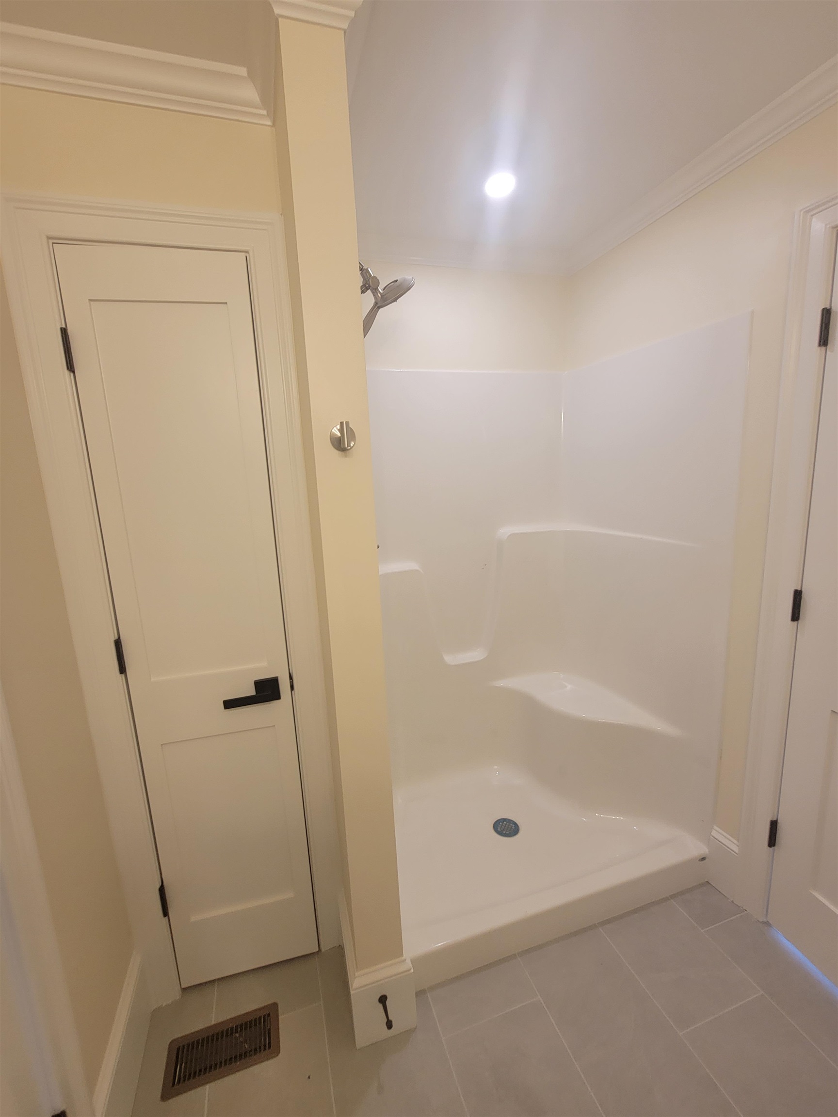 9 Zeland Drive Property Photo 42