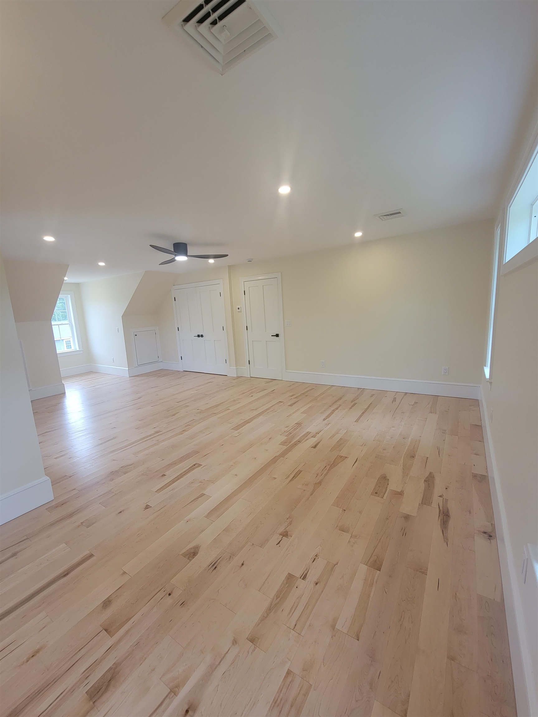 9 Zeland Drive Property Photo 52