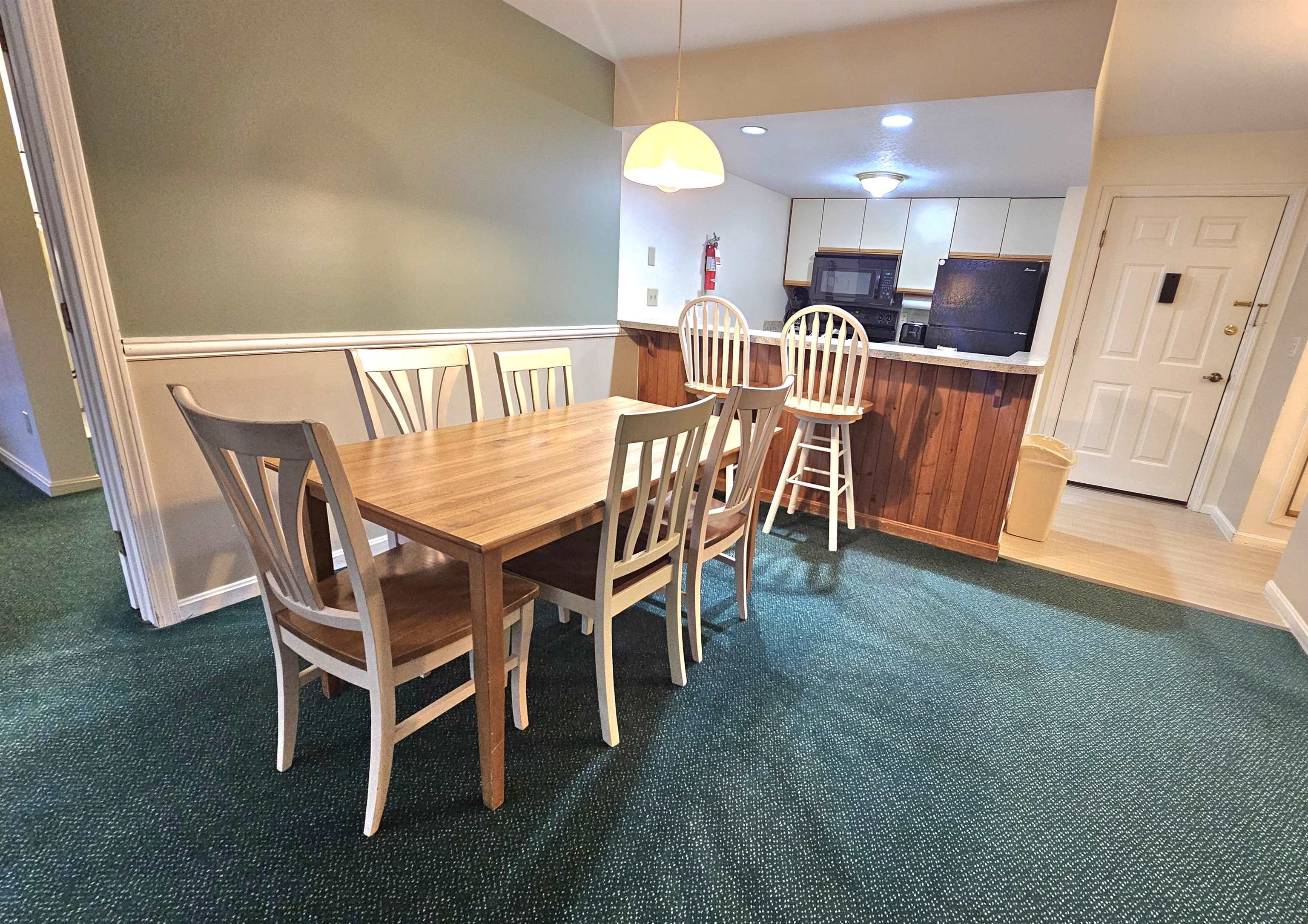 164 Deer Park Drive Property Photo 8