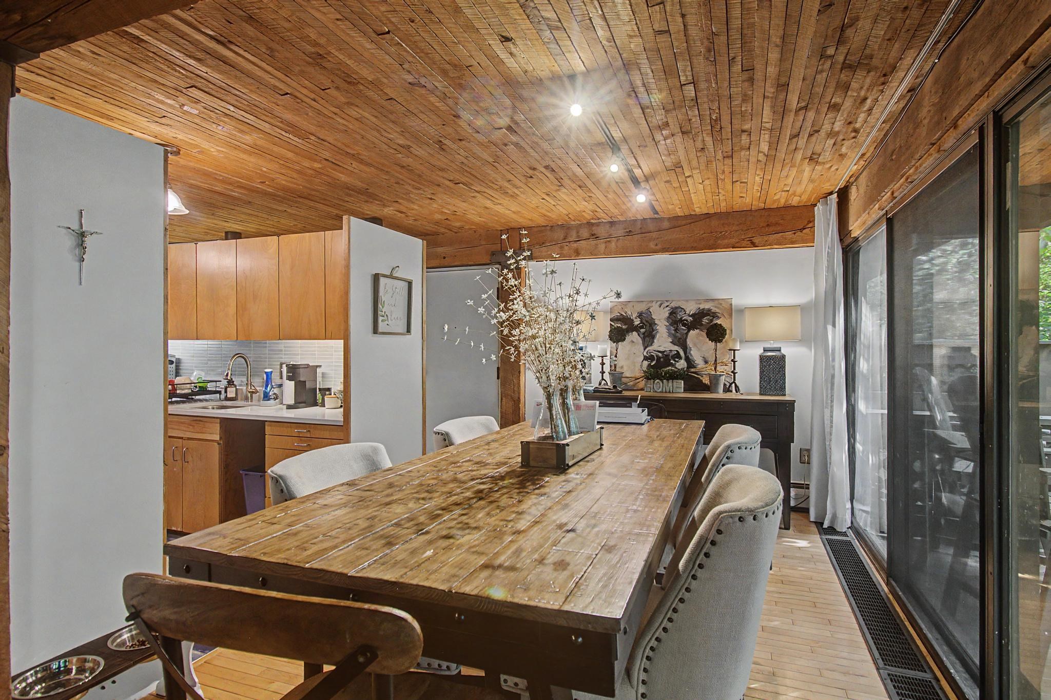 122 Redrock Drive Property Photo 8