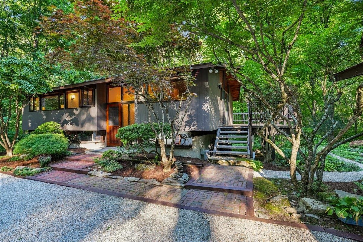 34 Van Dyke Road Property Photo 1