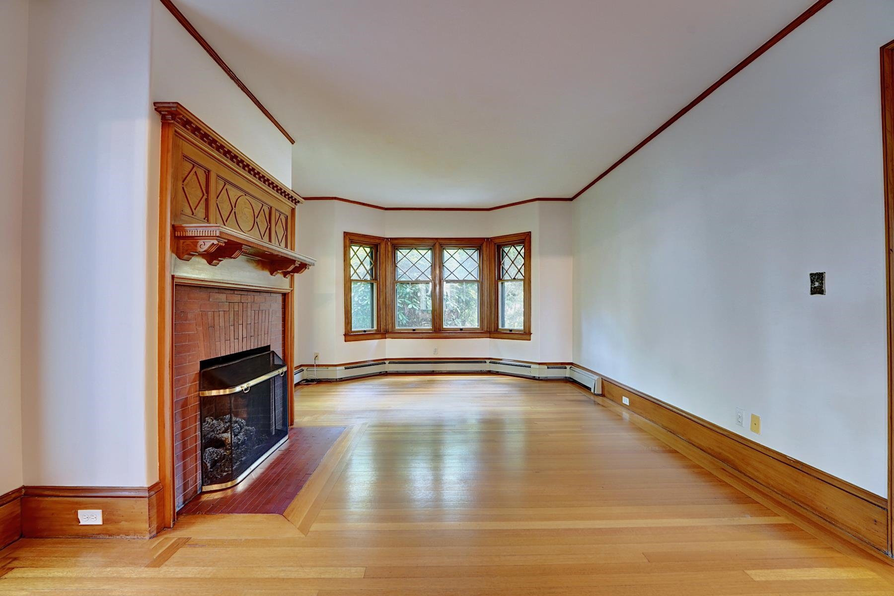 151 Lafayette Road Property Photo 2