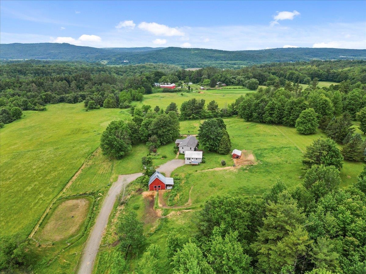 15 Marshall Lane Property Photo 45