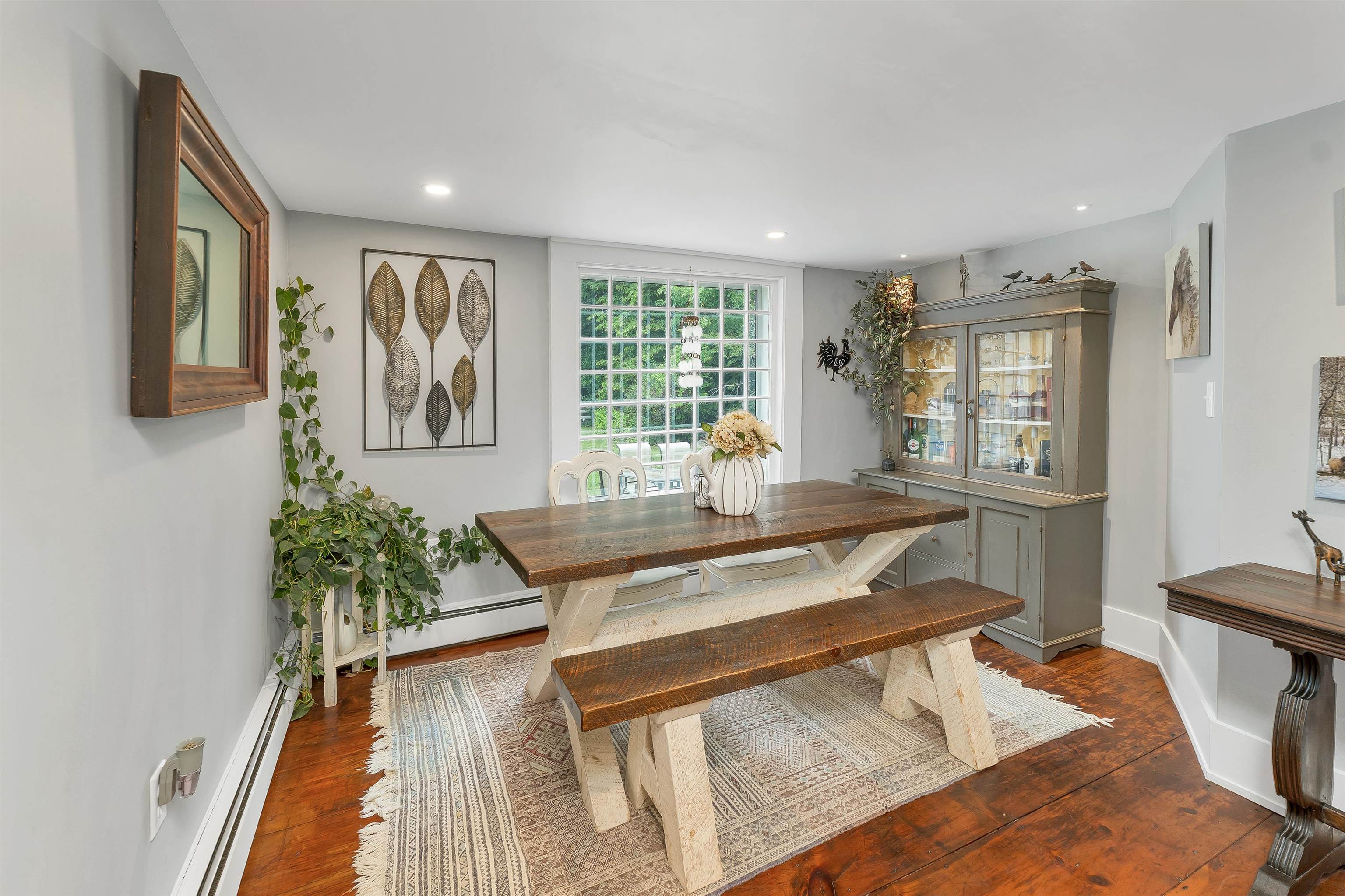 64 N Amherst Road Property Photo 14