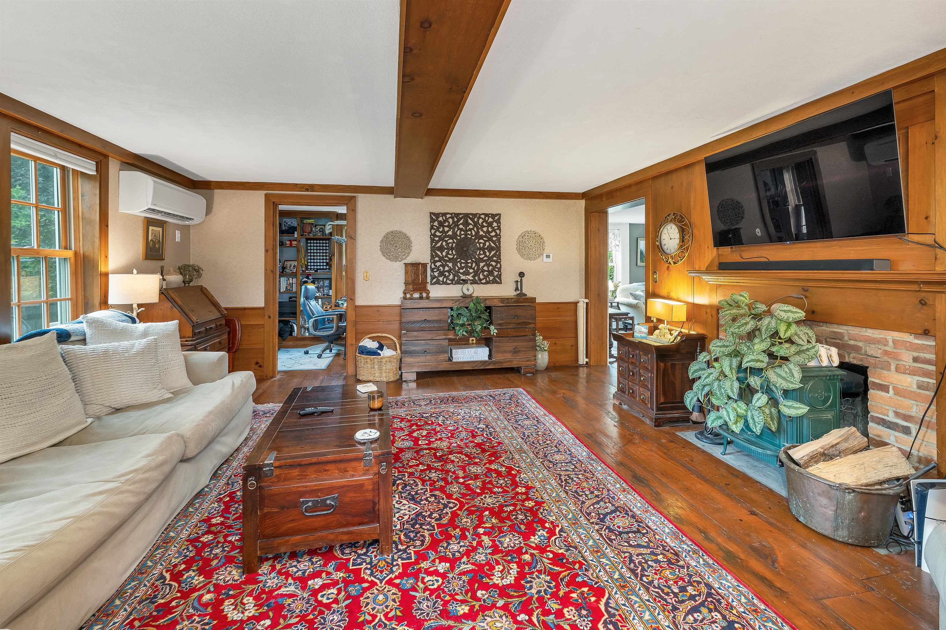 64 N Amherst Road Property Photo 18