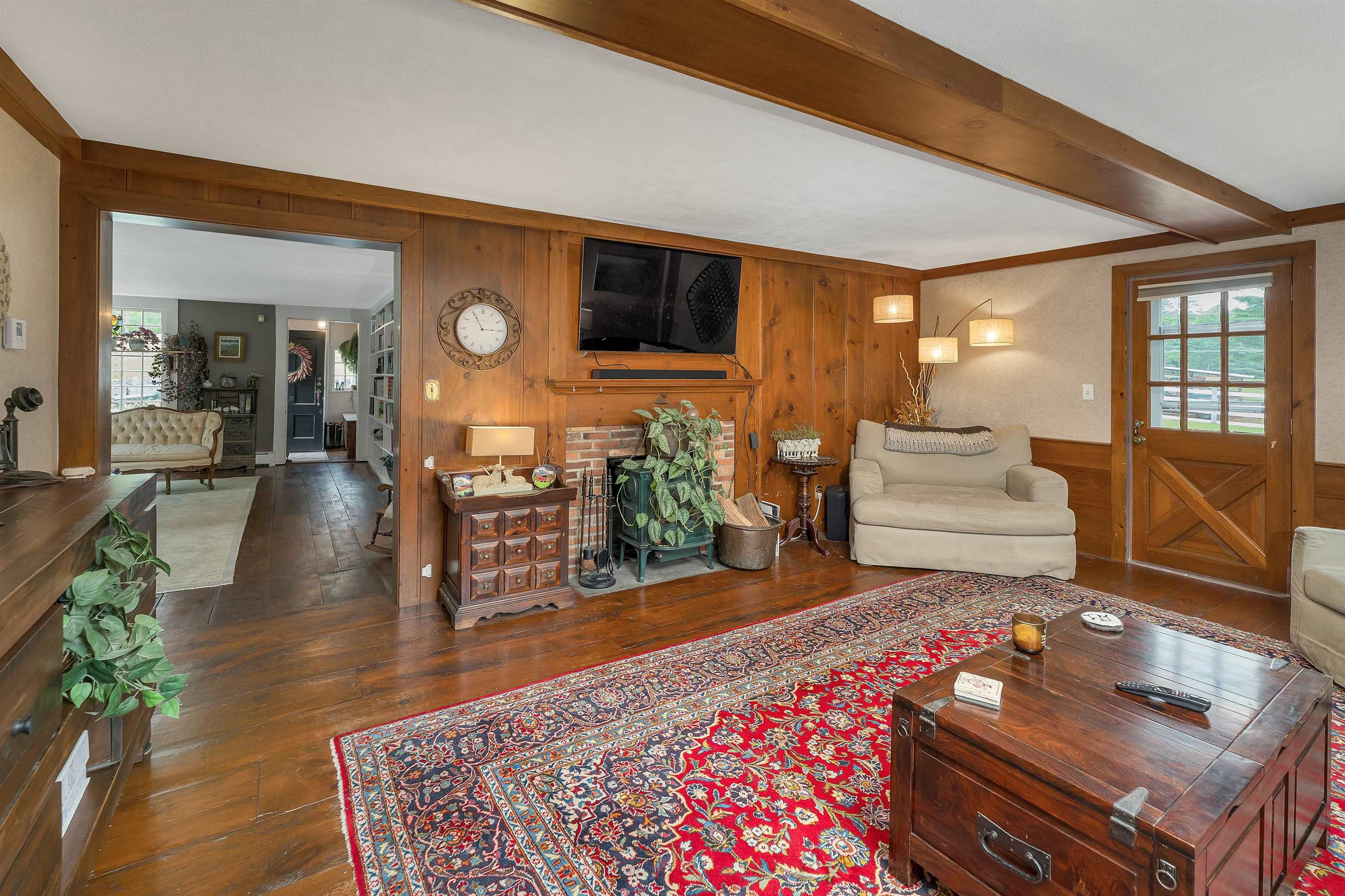 64 N Amherst Road Property Photo 19