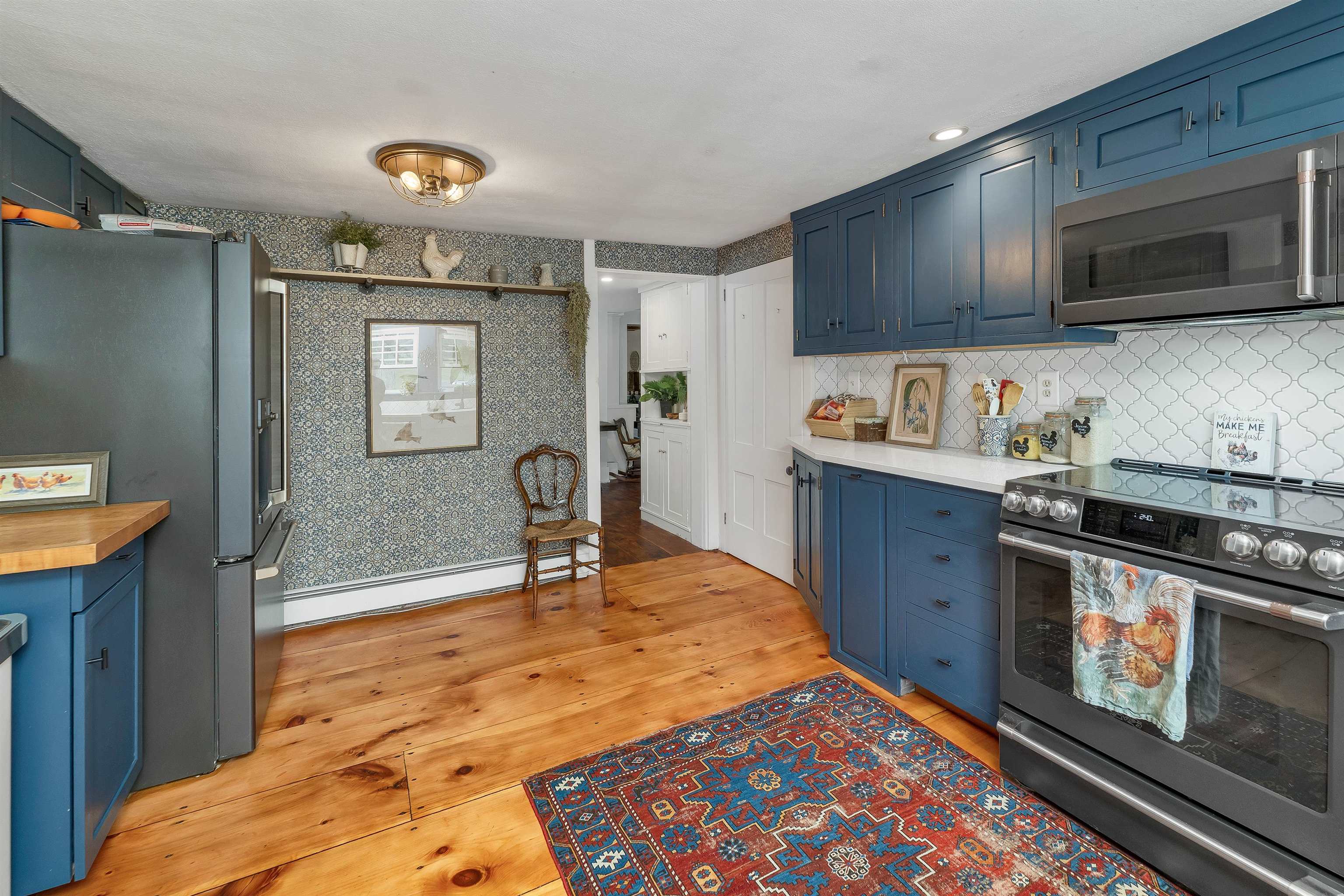 64 N Amherst Road Property Photo 24