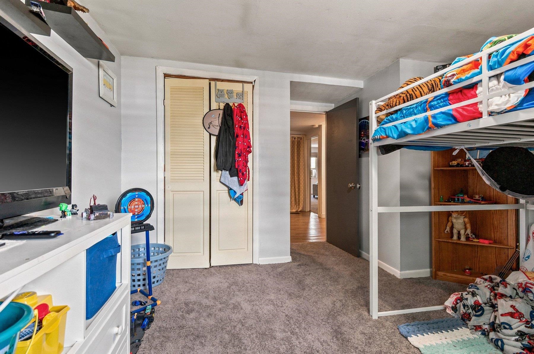 89 Saint James Avenue Property Photo 20