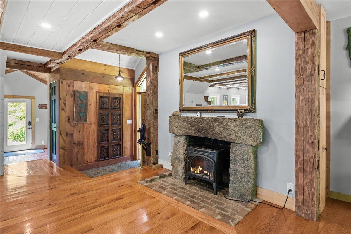 488 Beach Road Property Photo 11