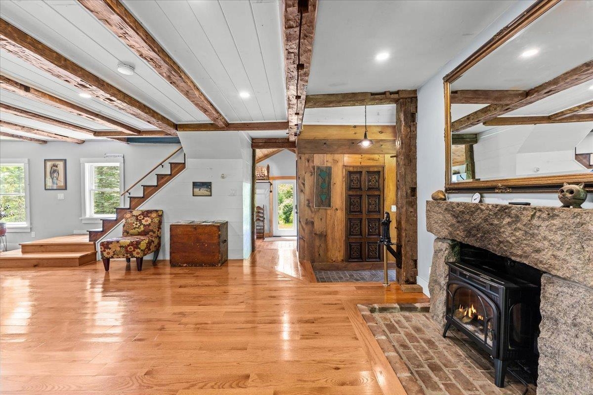 488 Beach Road Property Photo 12
