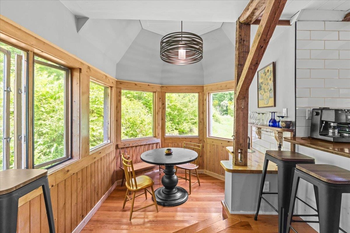 488 Beach Road Property Photo 13