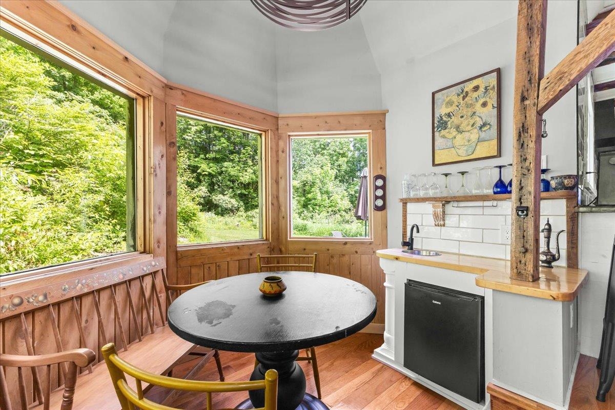 488 Beach Road Property Photo 14