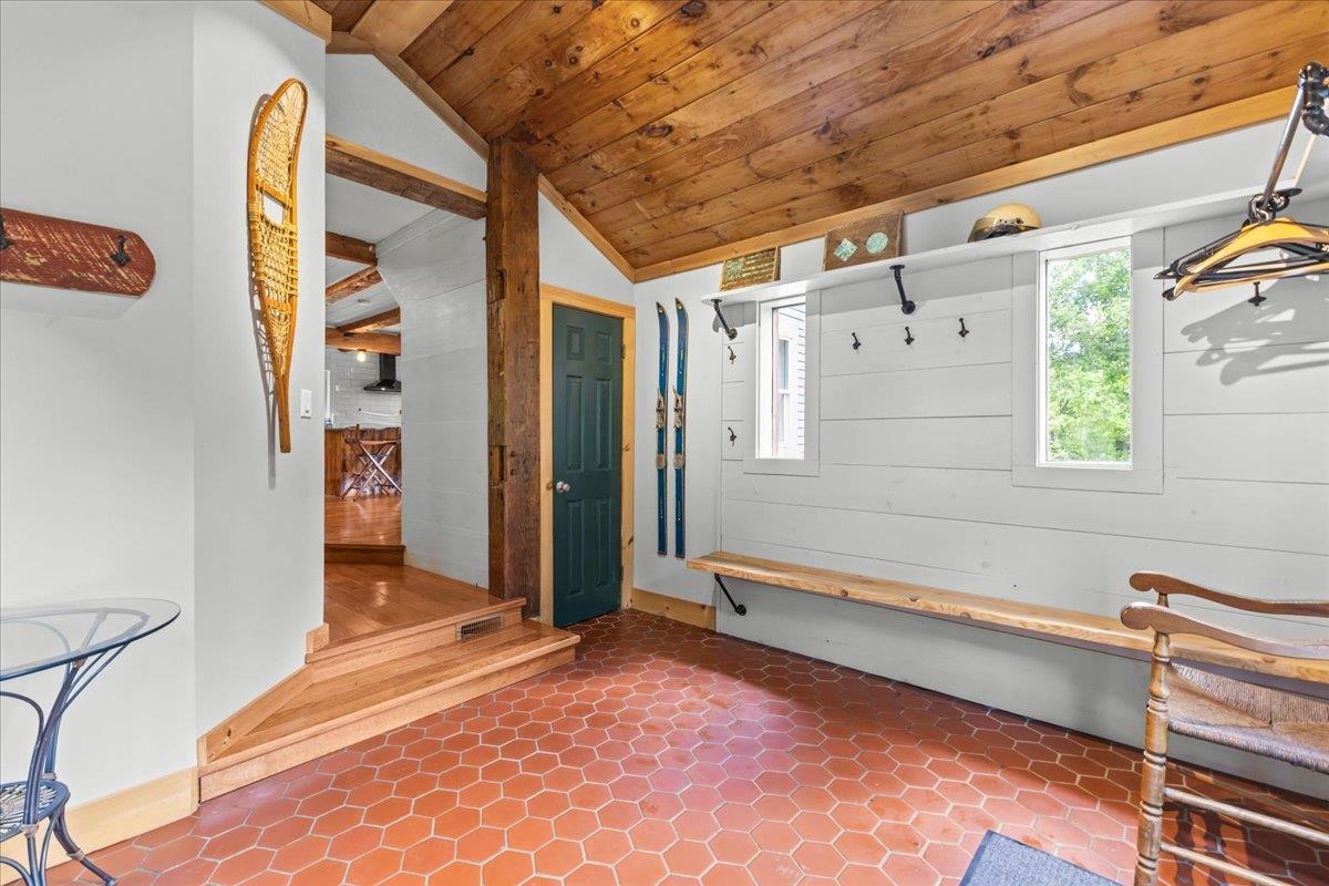 488 Beach Road Property Photo 23