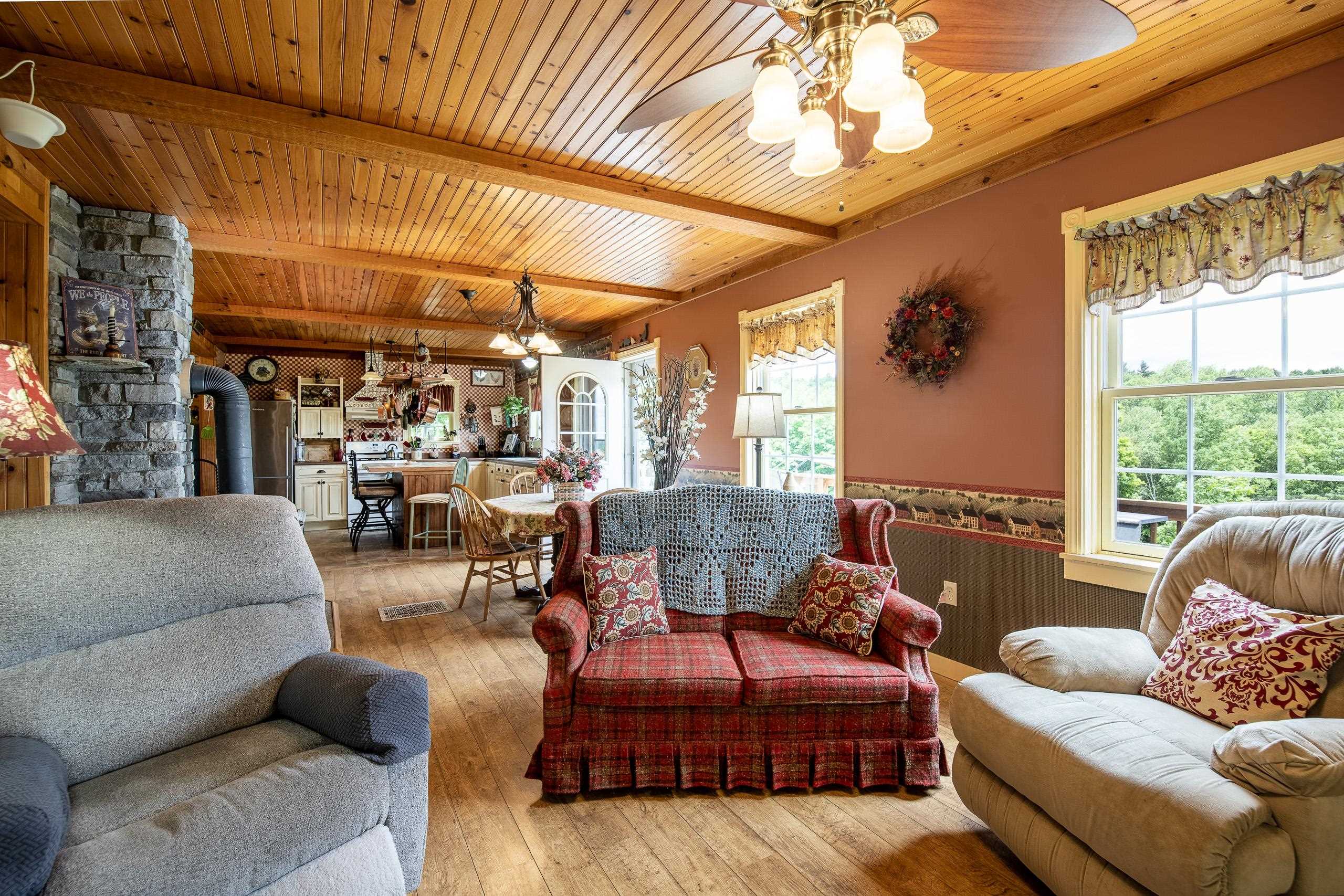 709 Little Sherburne Road Property Photo 10