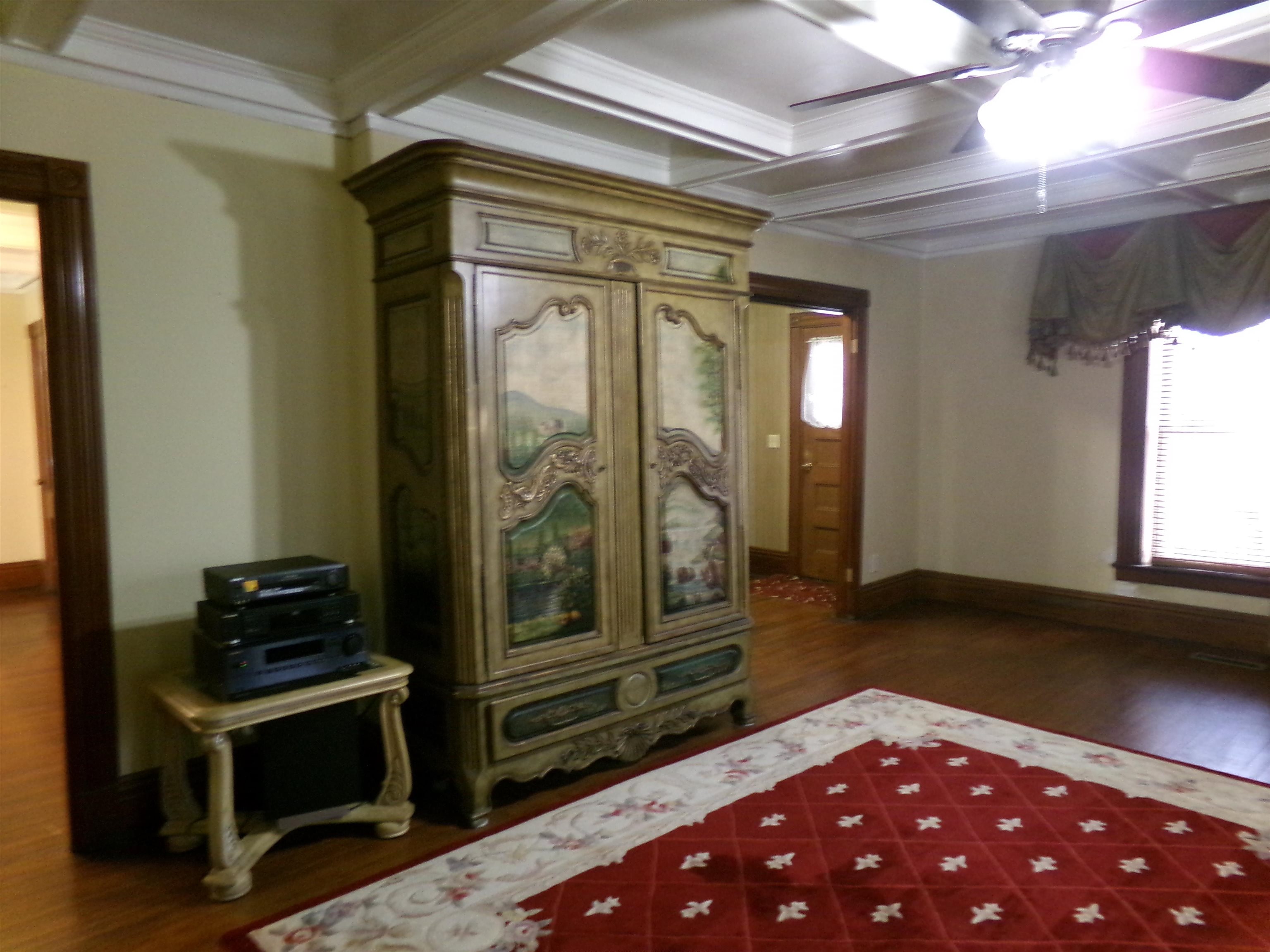174 Third Street Property Photo 35