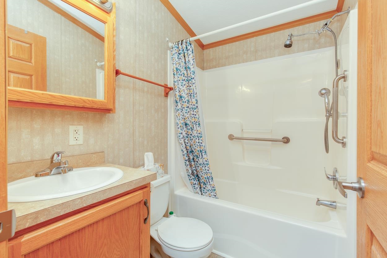 9 Chancellor Drive Property Photo 9