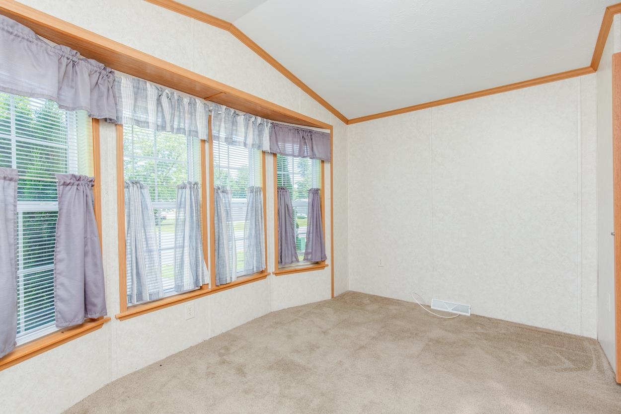 9 Chancellor Drive Property Photo 21