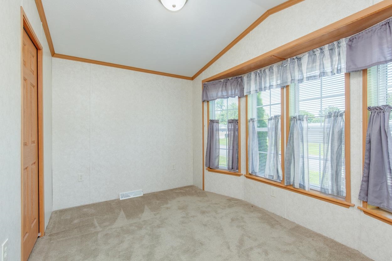 9 Chancellor Drive Property Photo 22