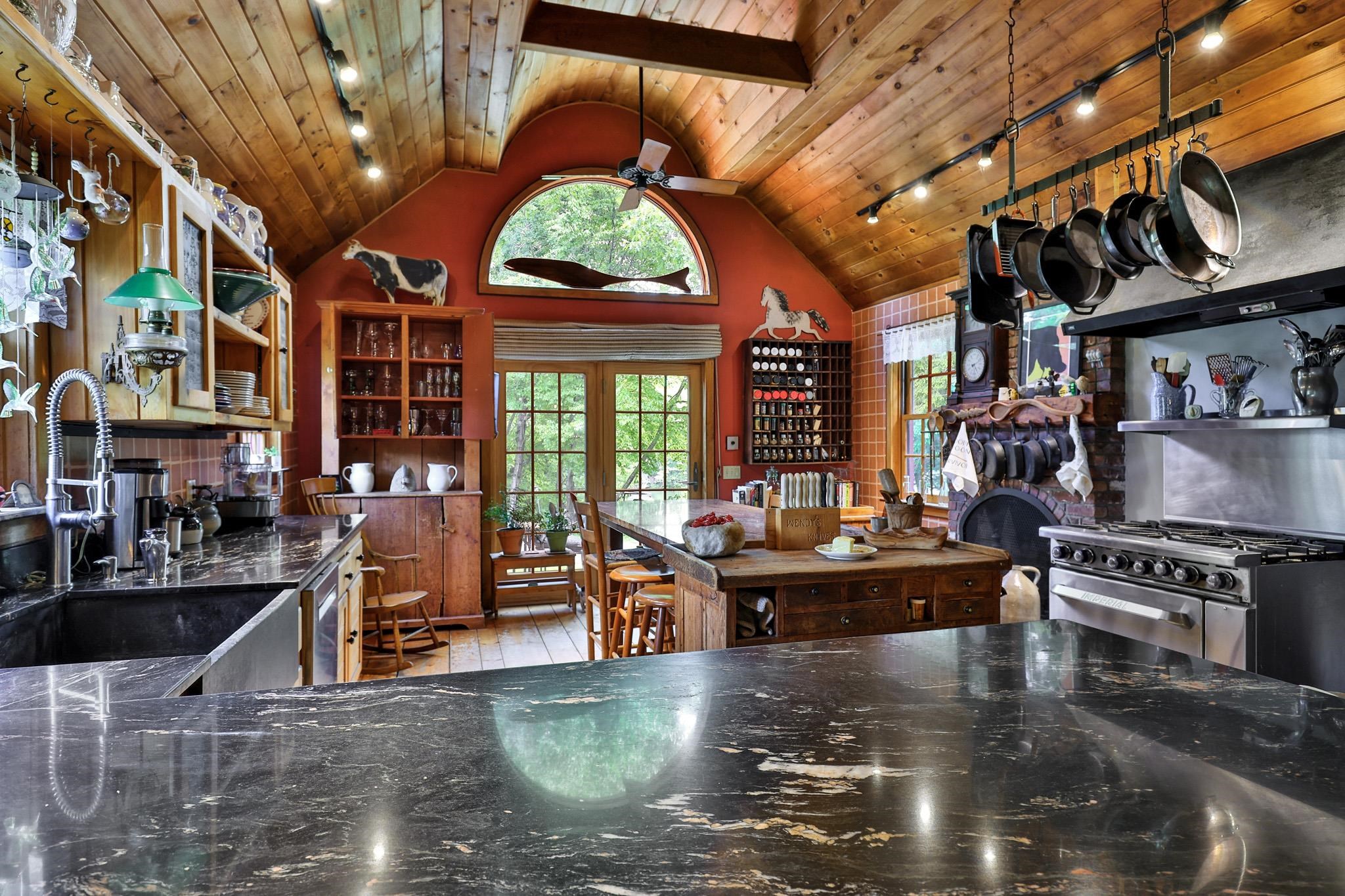 58 Lakeshore Drive Property Photo 10
