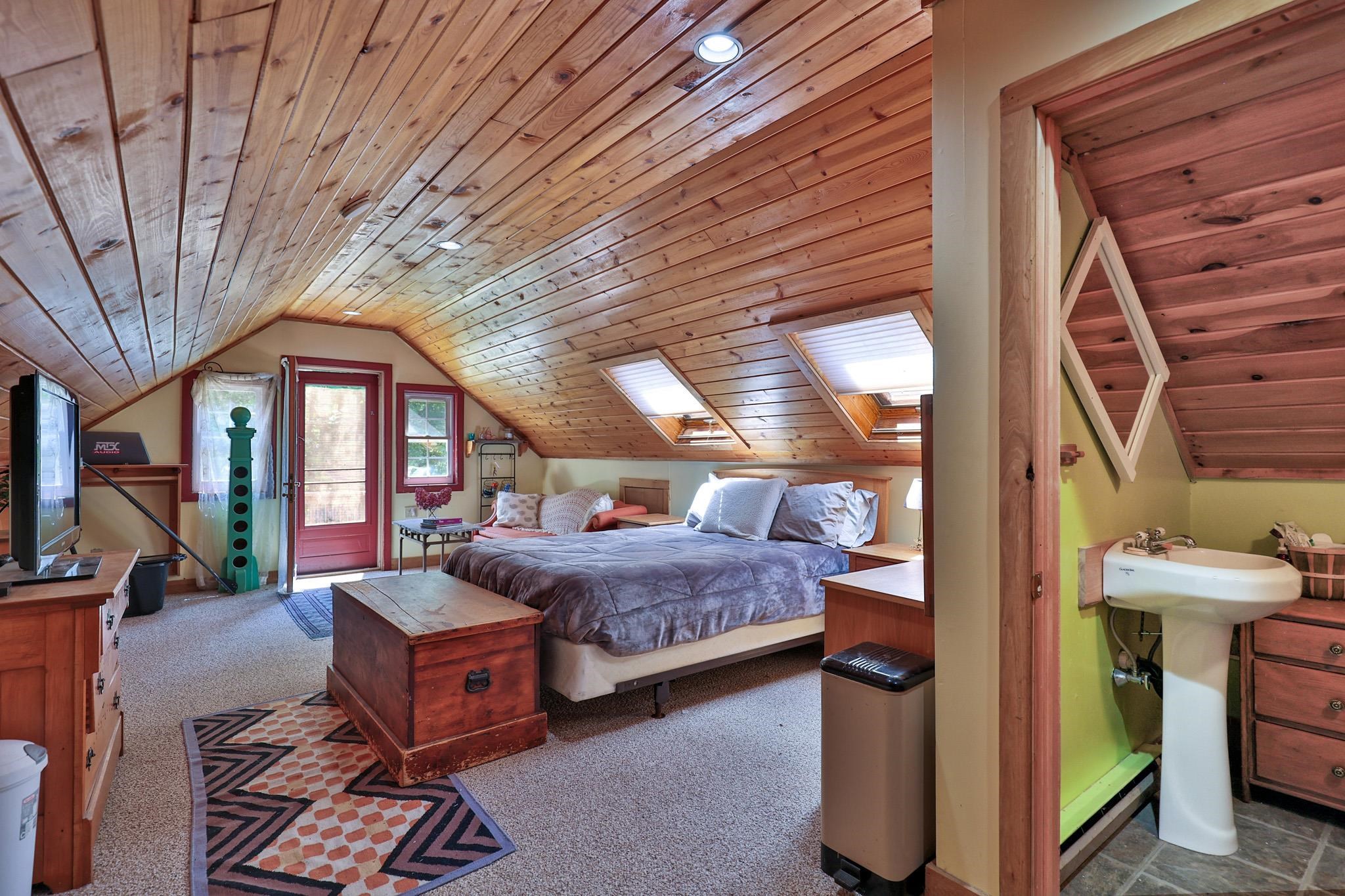 58 Lakeshore Drive Property Photo 16