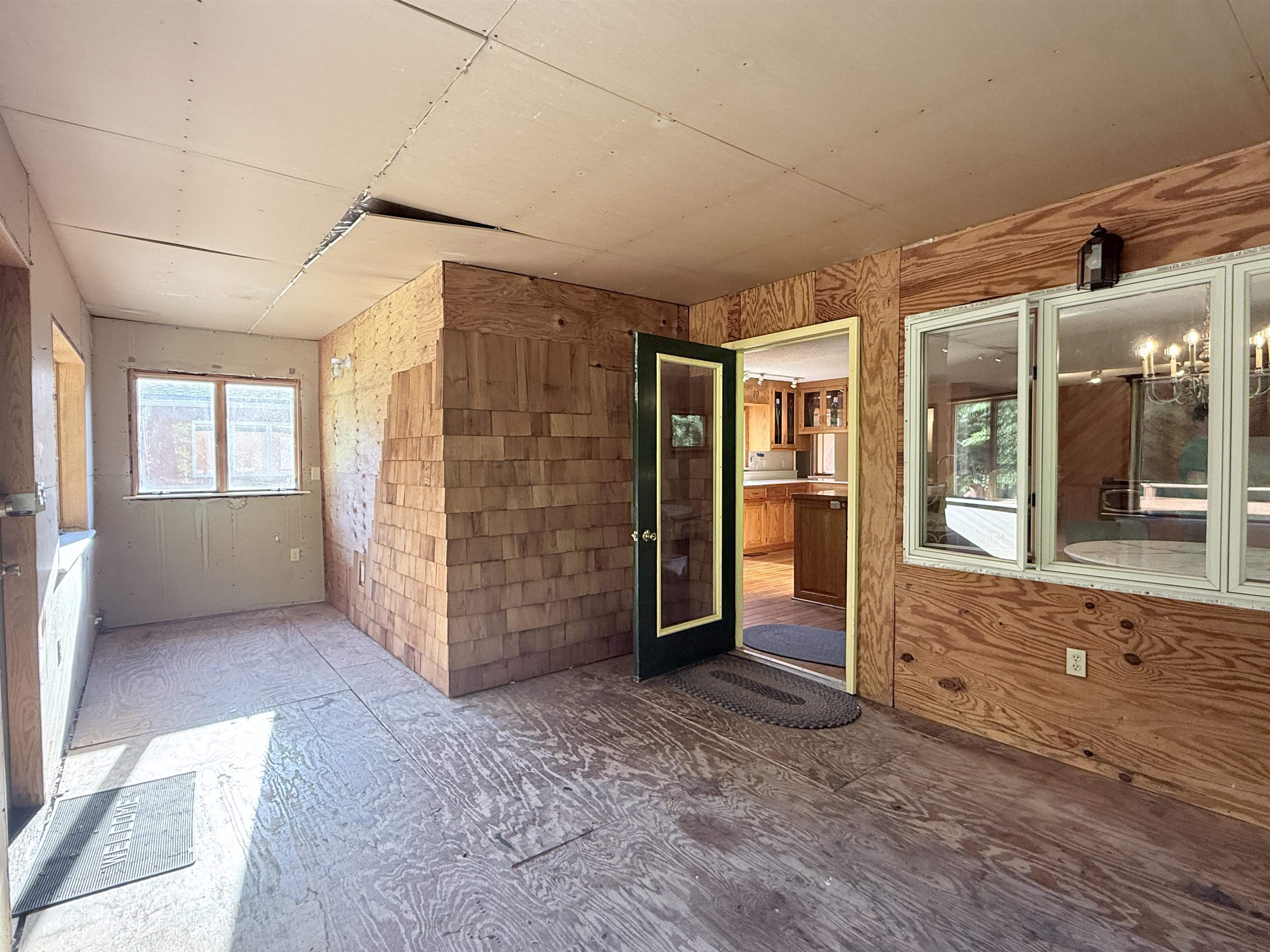498 Town Line Road Property Photo 12