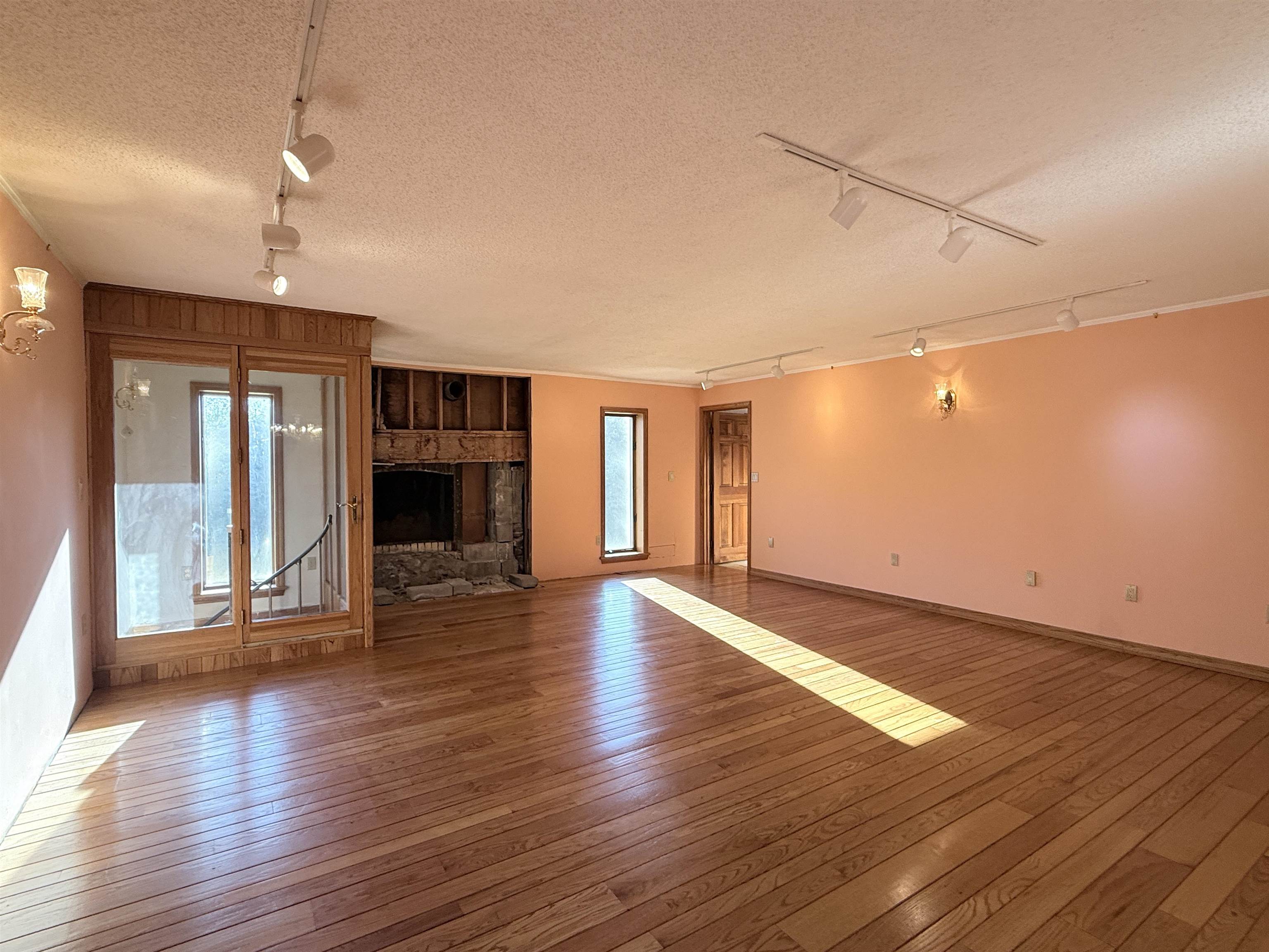 498 Town Line Road Property Photo 17