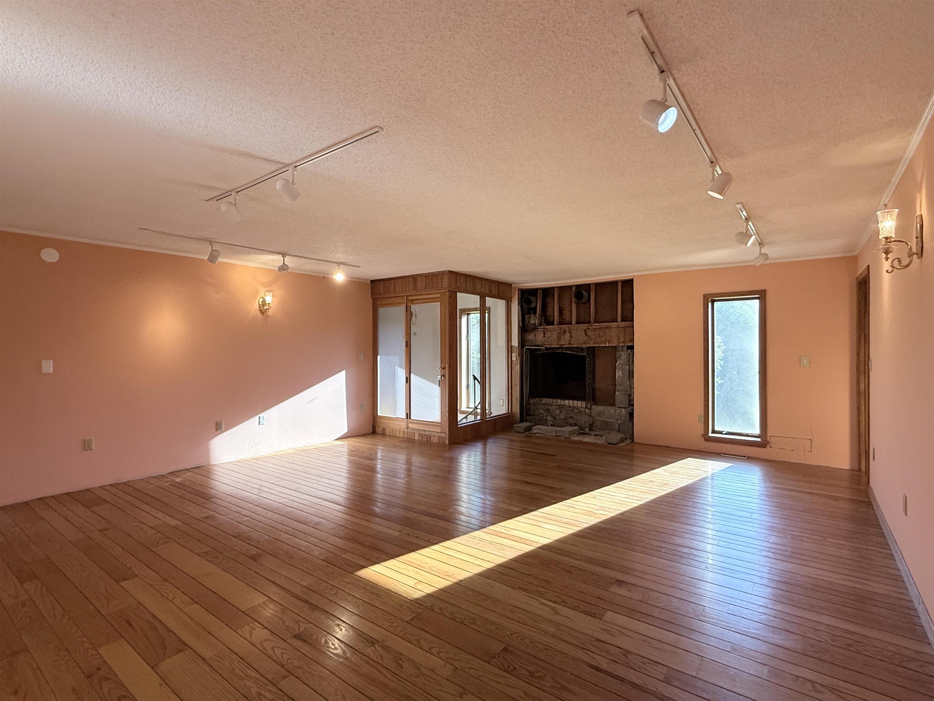 498 Town Line Road Property Photo 18