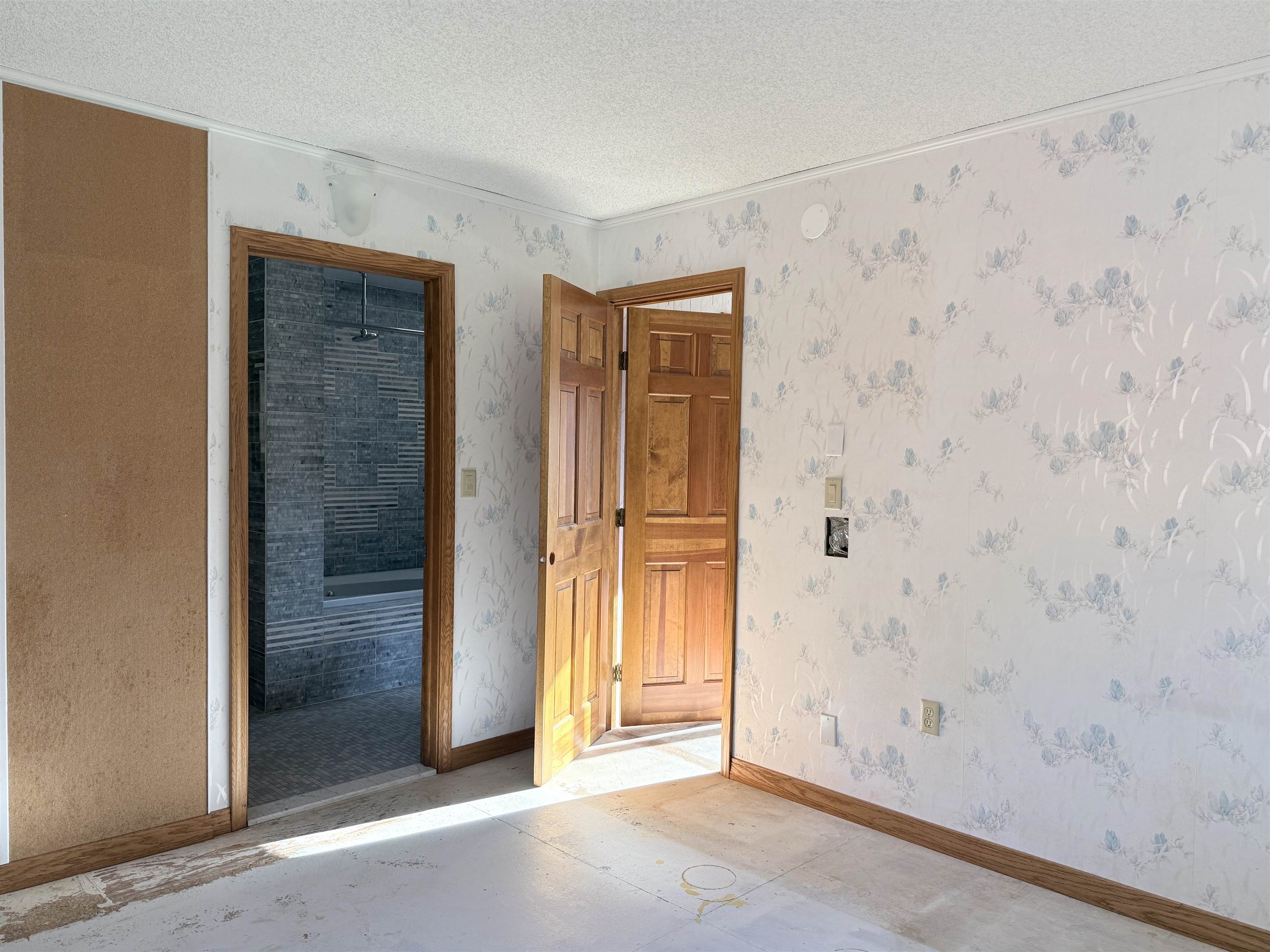 498 Town Line Road Property Photo 27