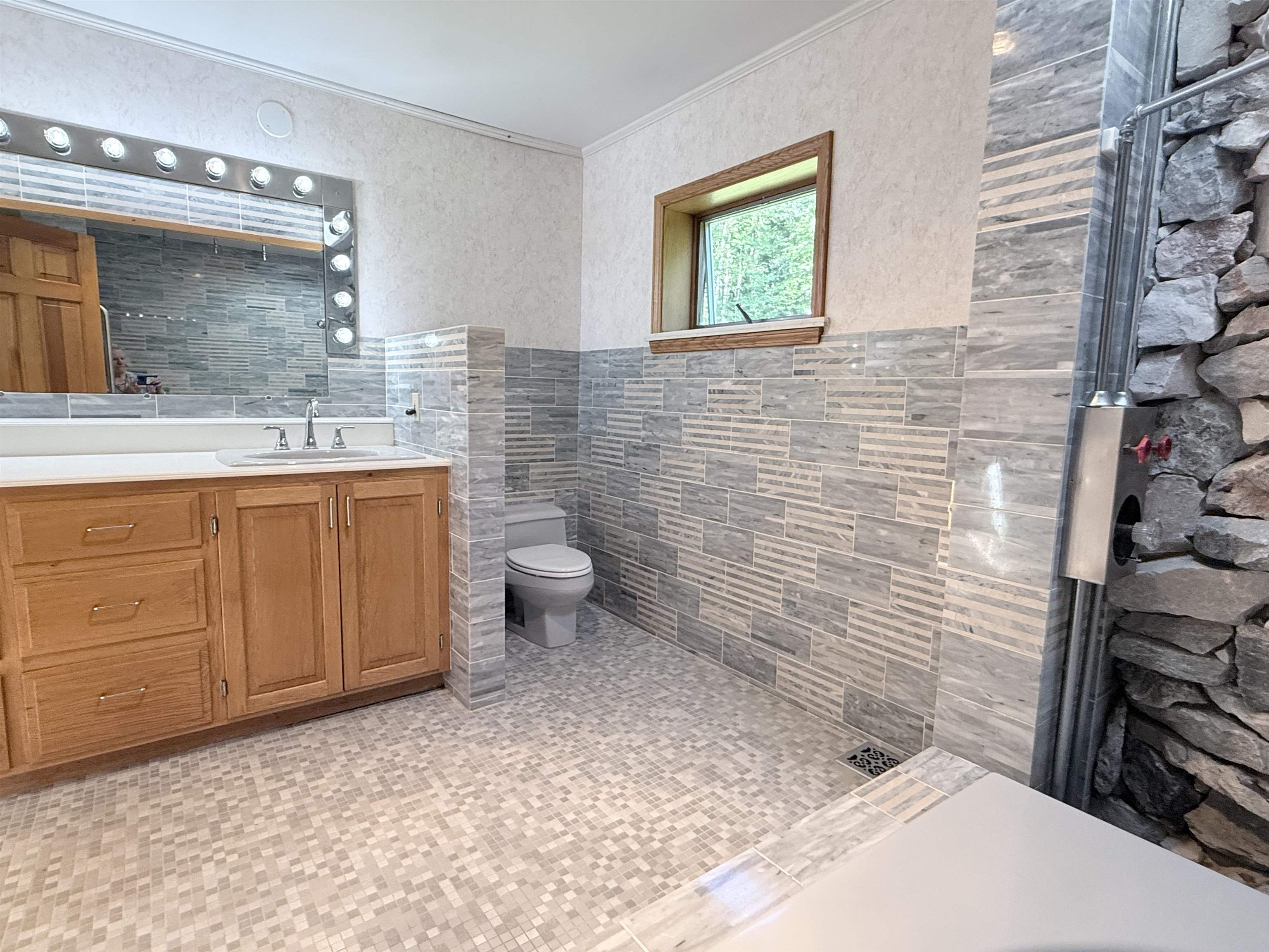 498 Town Line Road Property Photo 31