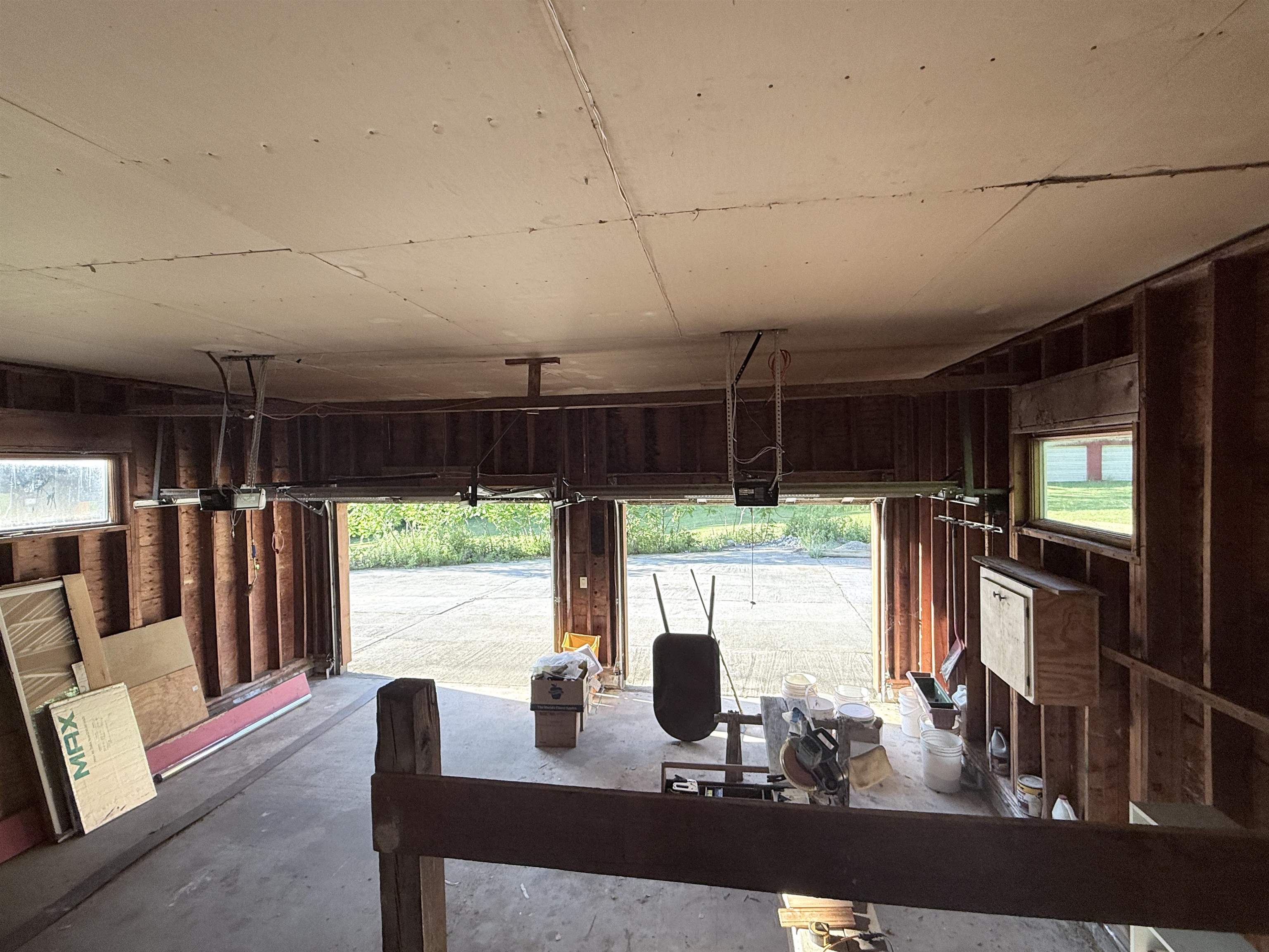 498 Town Line Road Property Photo 35