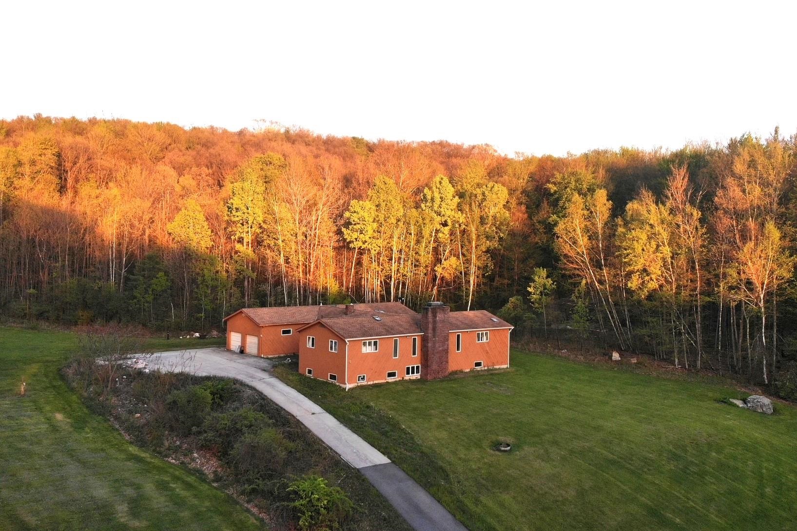 498 Town Line Road Property Photo 52