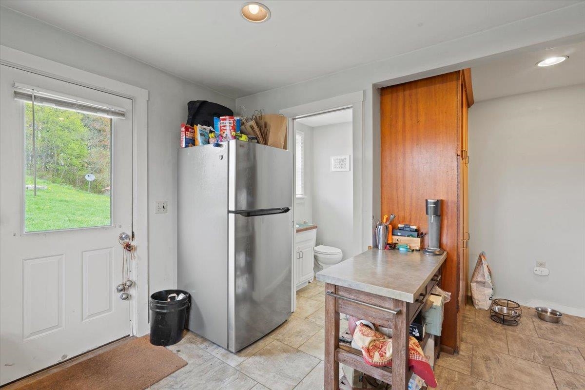 32-34 High Street Property Photo 25