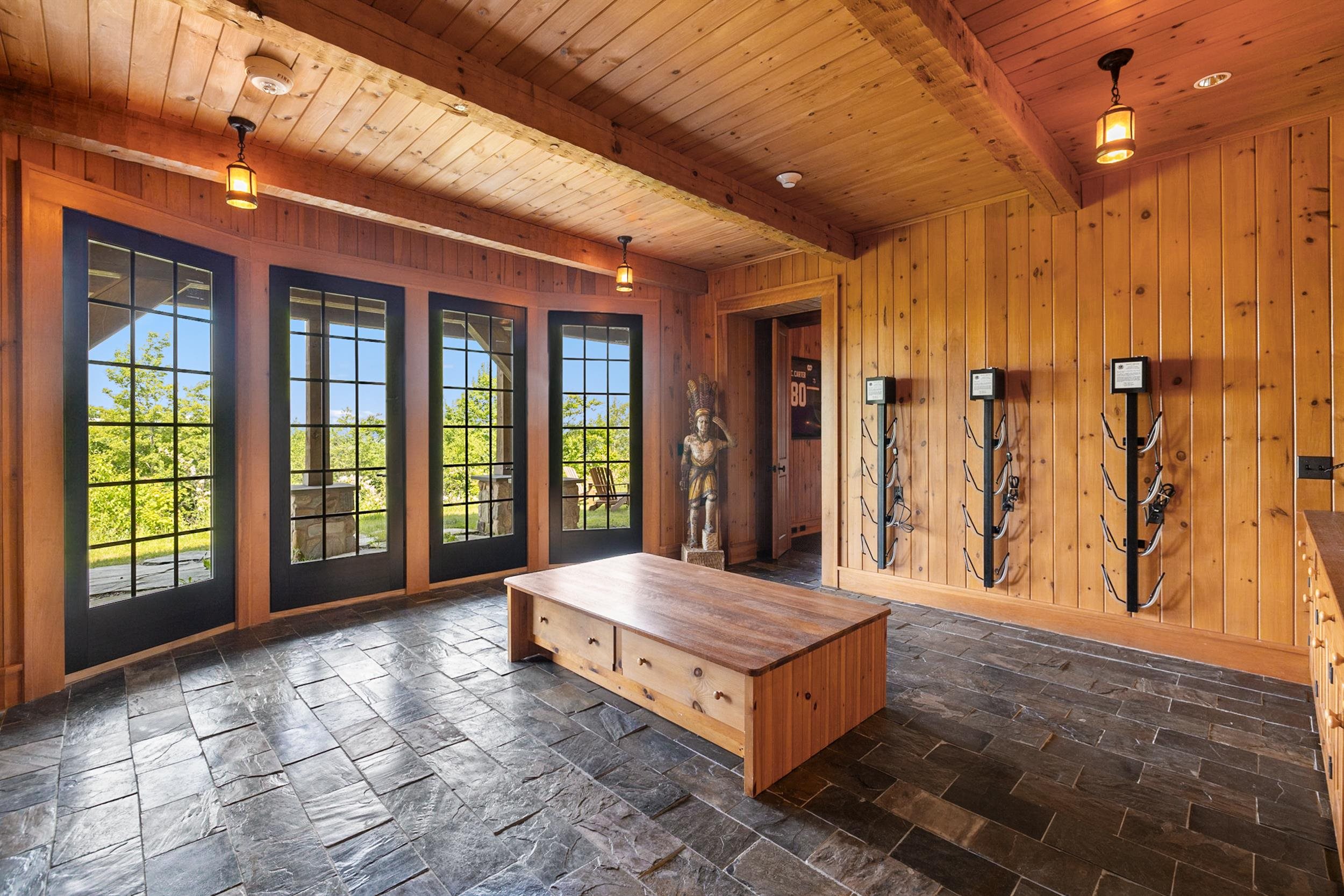 62 Moon Shadow Drive Property Photo 32