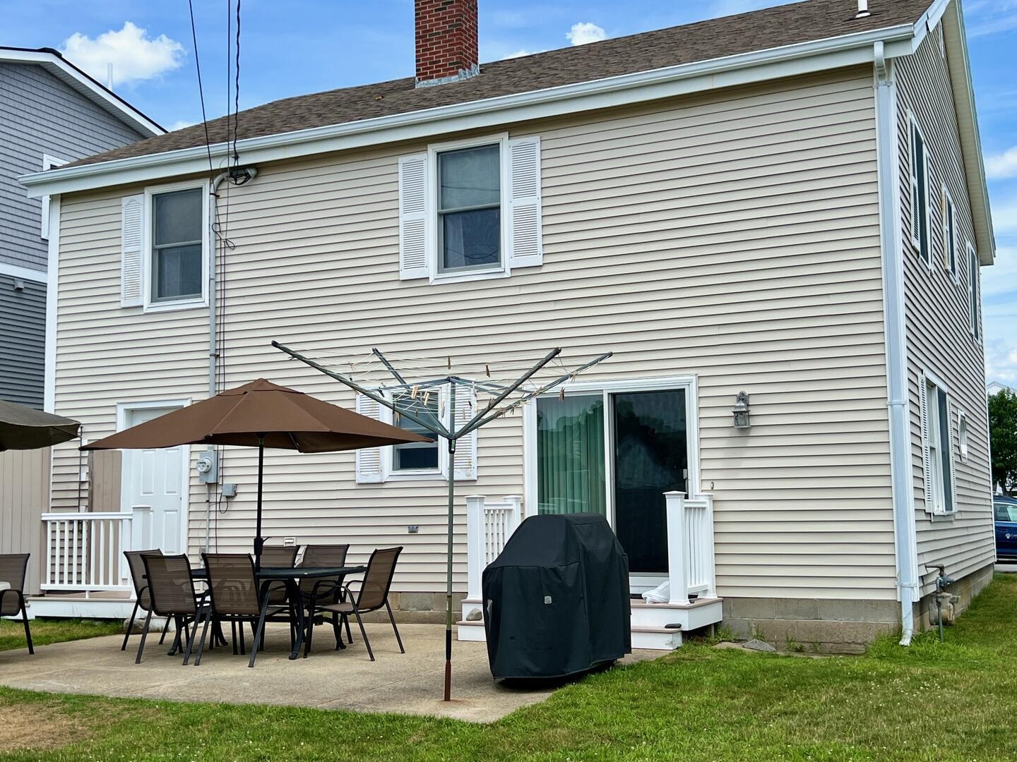 339 Woodstock Street Property Photo 2