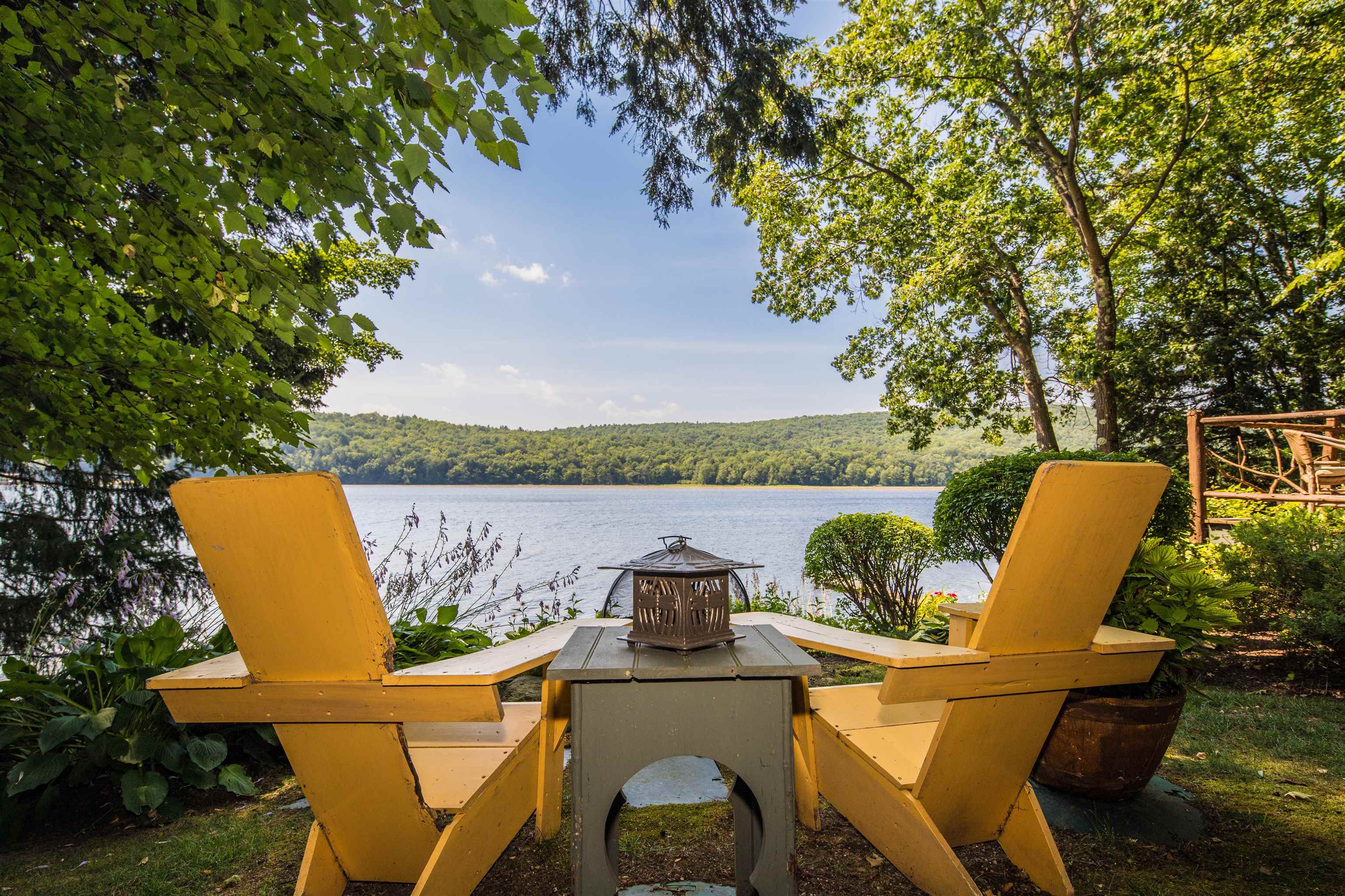 289 Ledgemere Point Property Photo 45