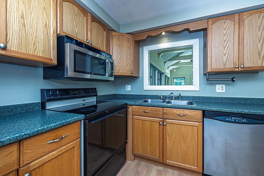 181 High Range Road Property Photo 10