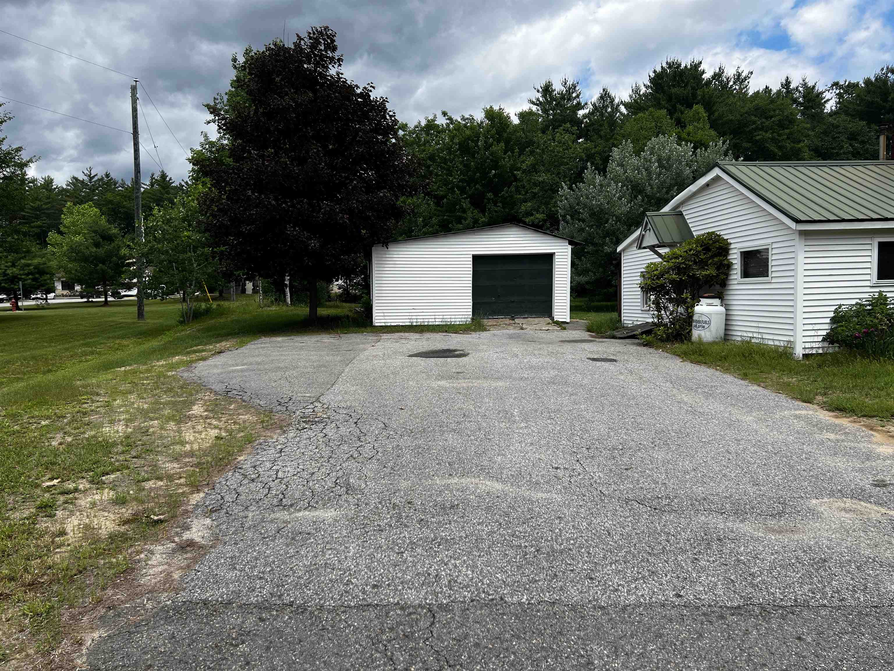 351 Owl Street Property Photo 3