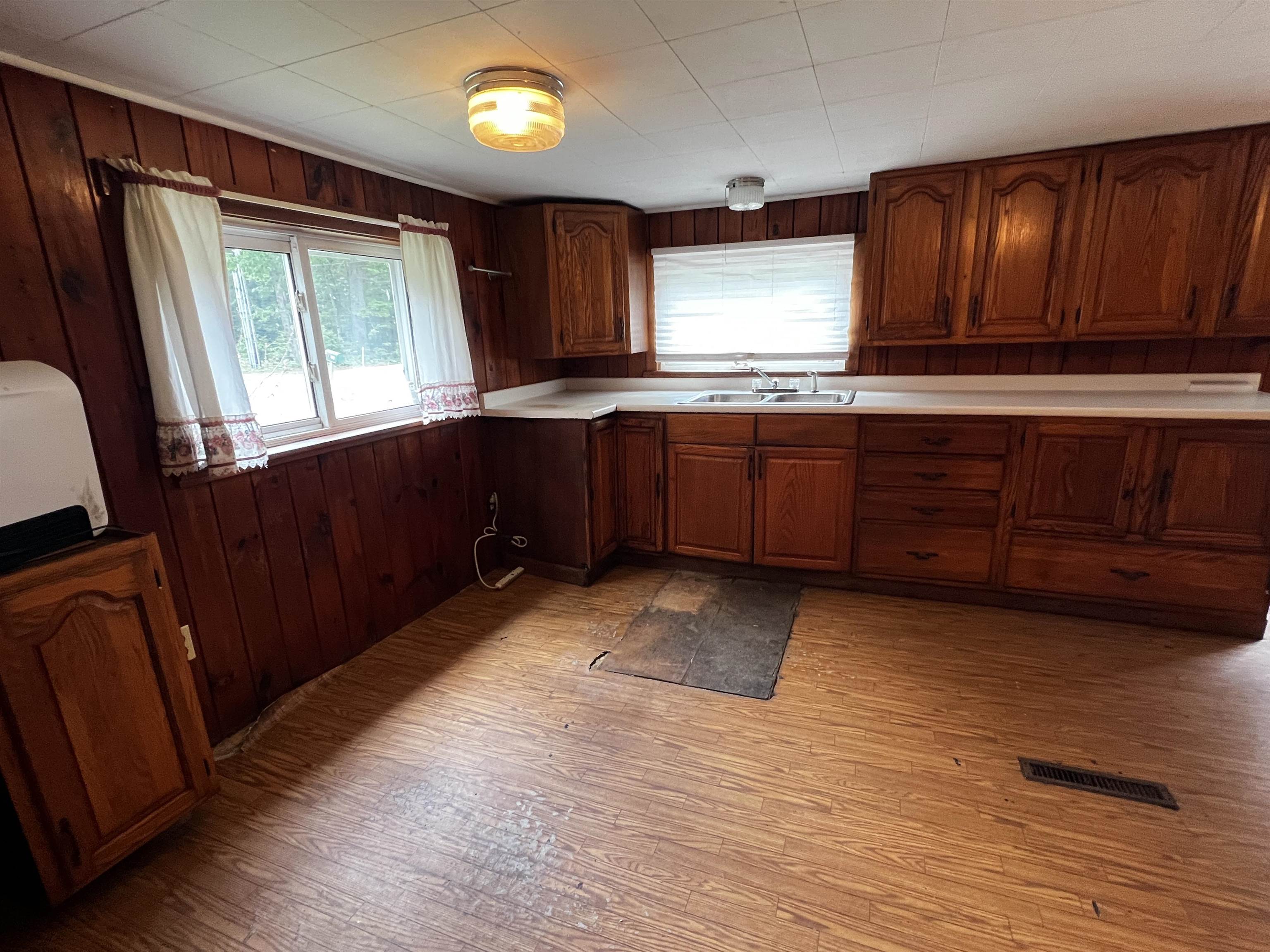 351 Owl Street Property Photo 13