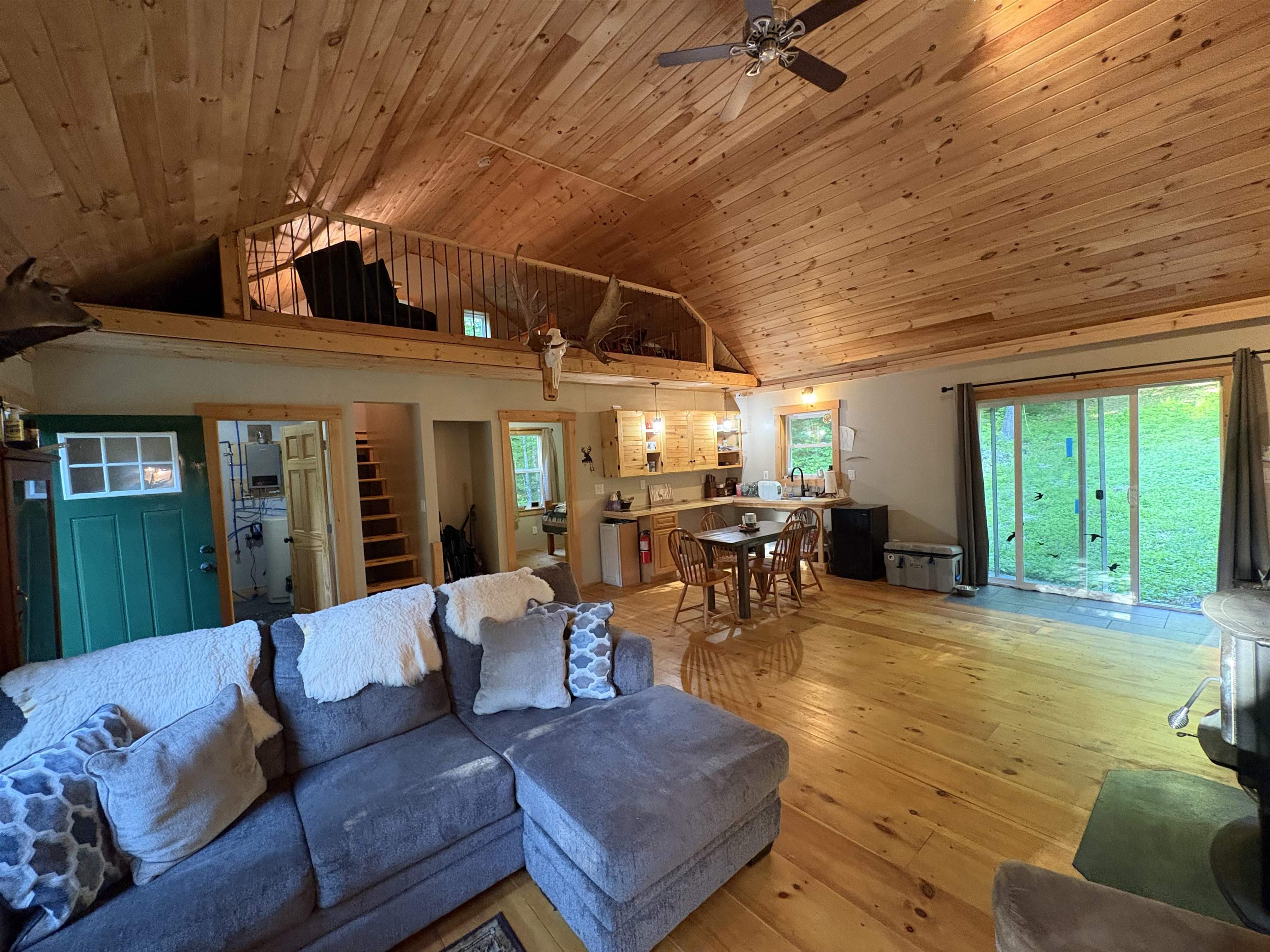 900 Wilderness Drive Property Photo 13
