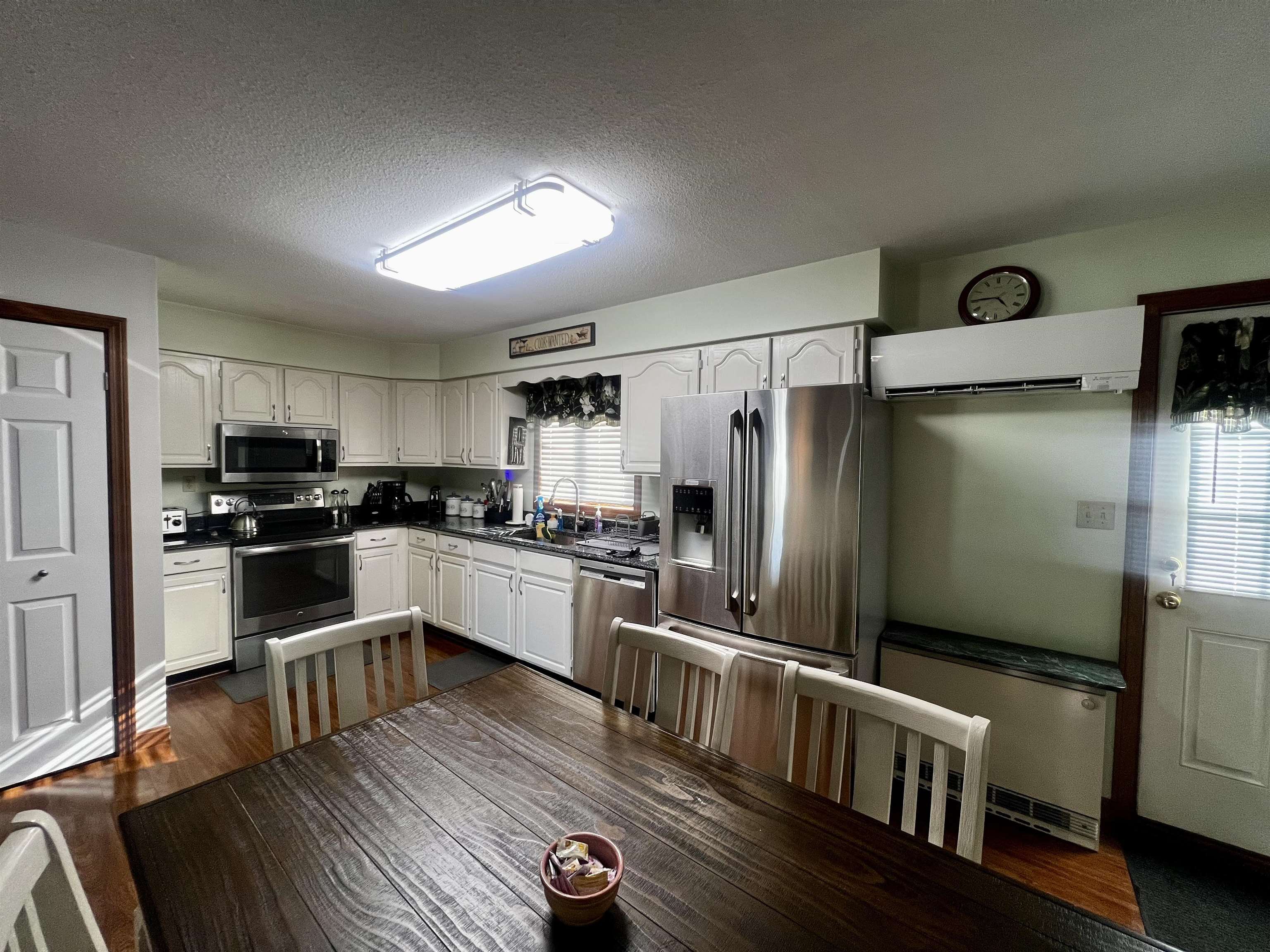 155 Dorr Drive Property Photo 2