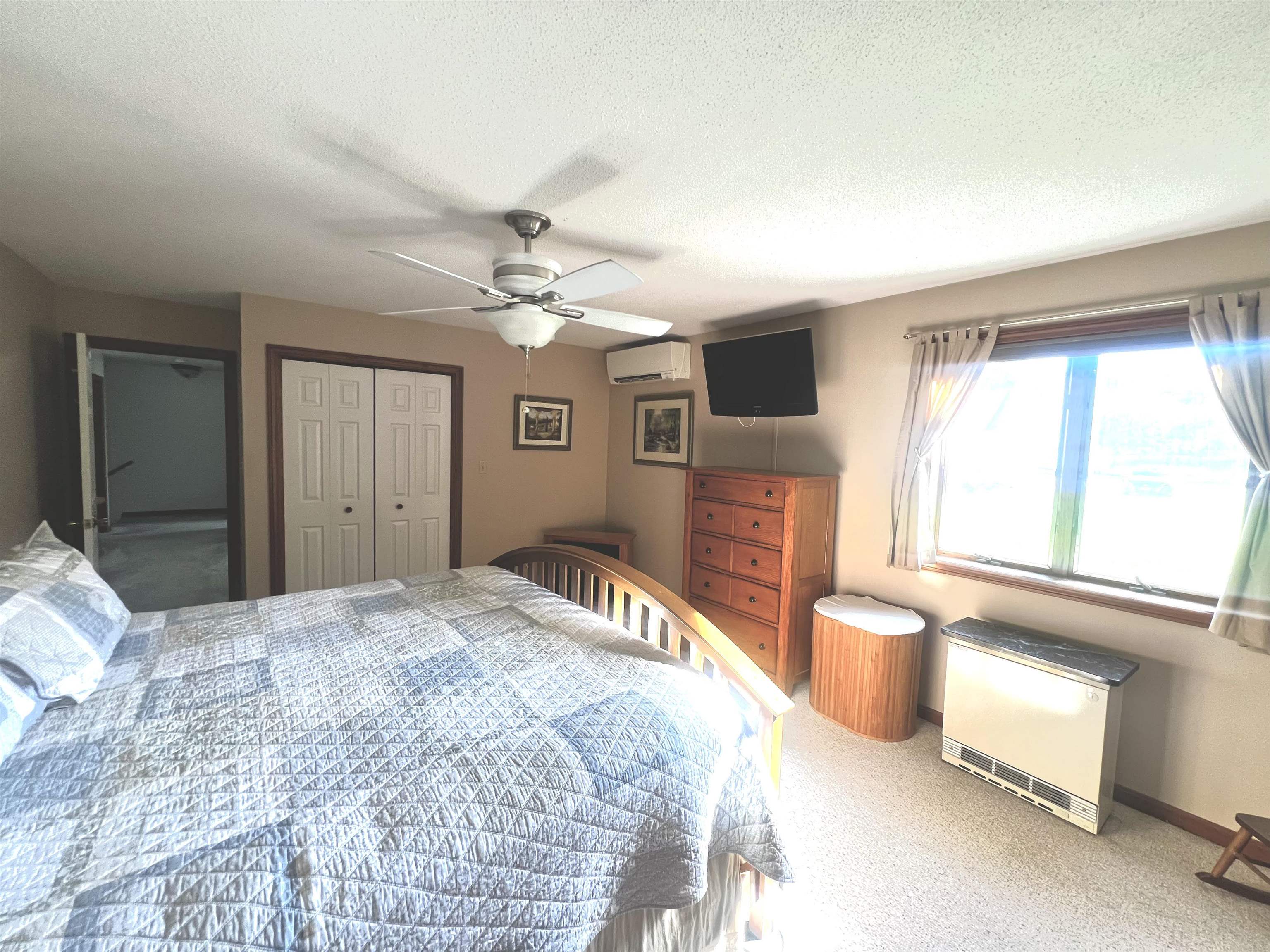 155 Dorr Drive Property Photo 3