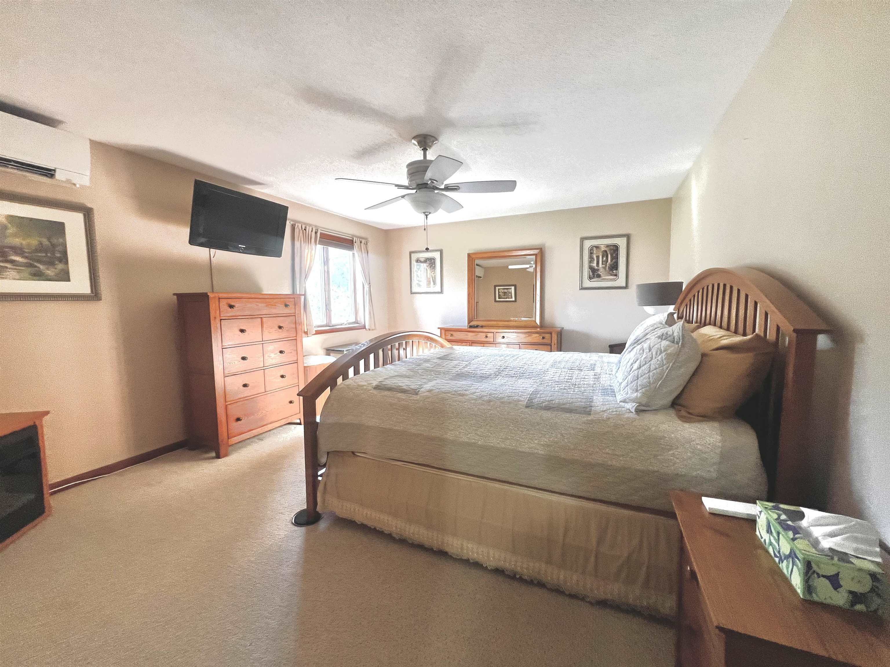 155 Dorr Drive Property Photo 4