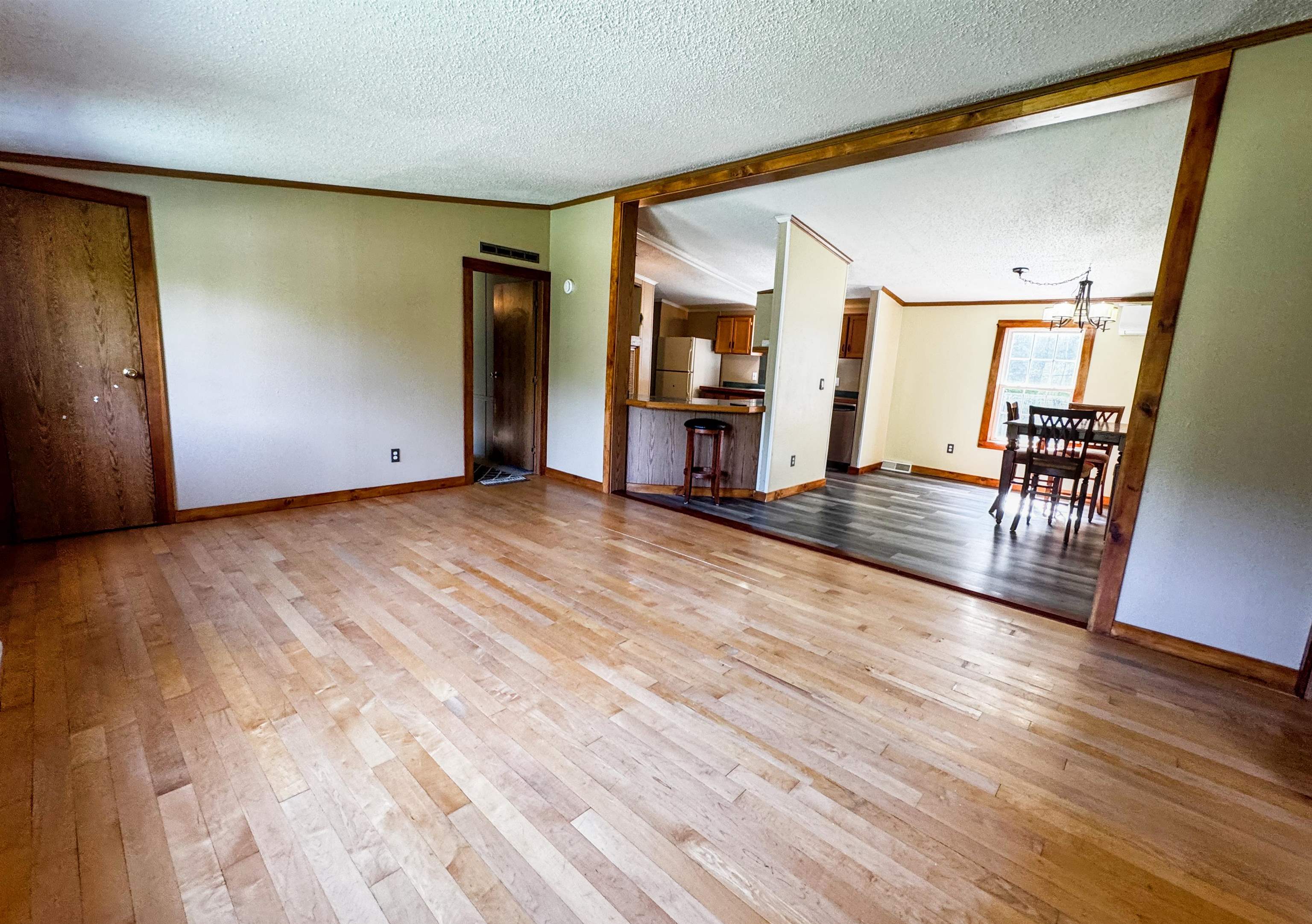 219 Shamrock Hill Property Photo 13