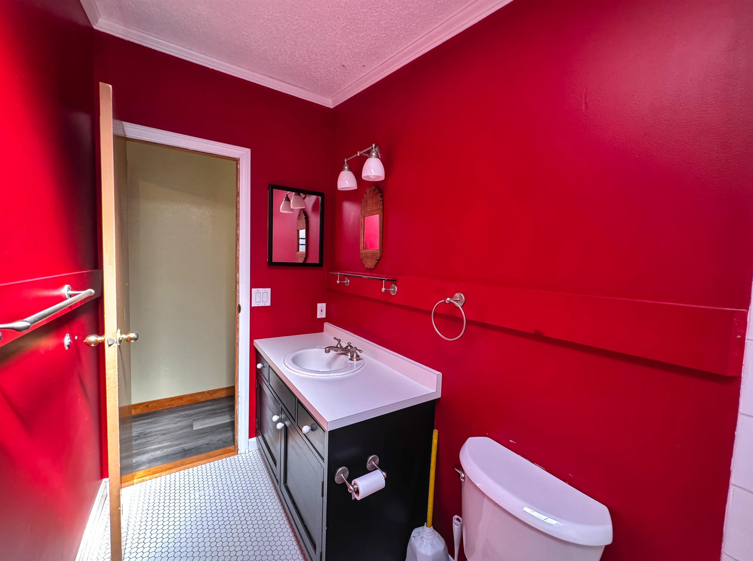 219 Shamrock Hill Property Photo 32