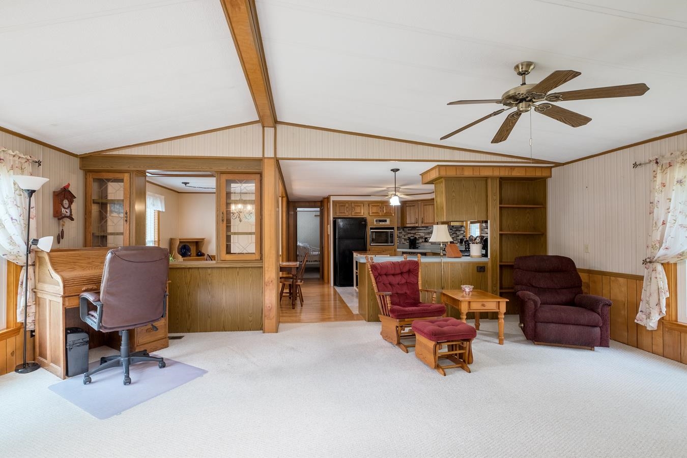 58 Monadnock Drive Property Photo 9