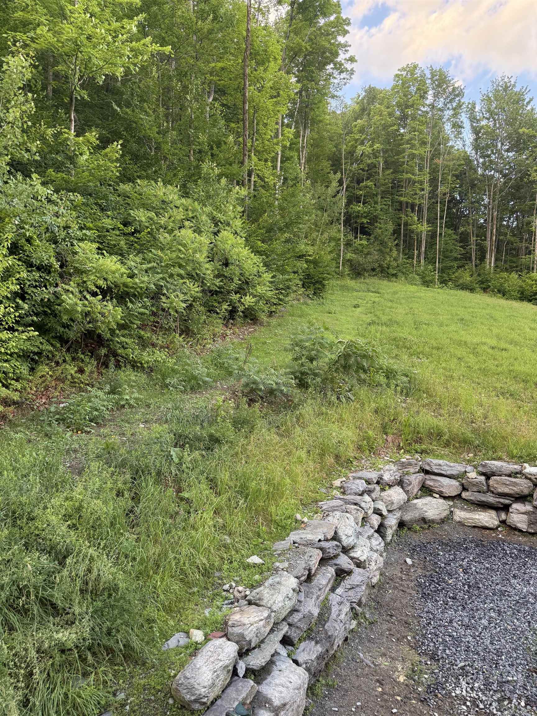 653 Saw Mill Hill Road Property Photo 33