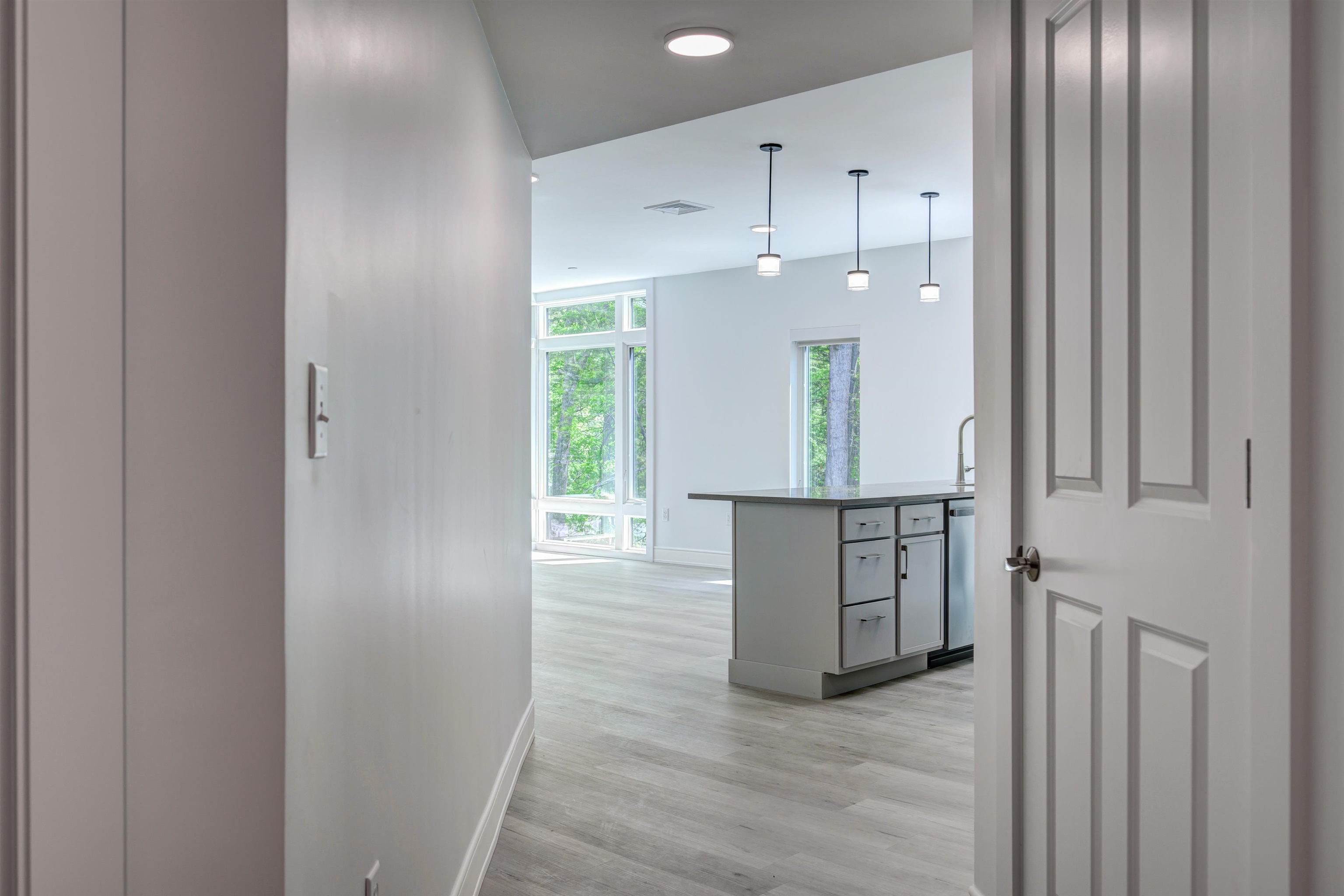 2059 Lafayette Road Property Photo 14