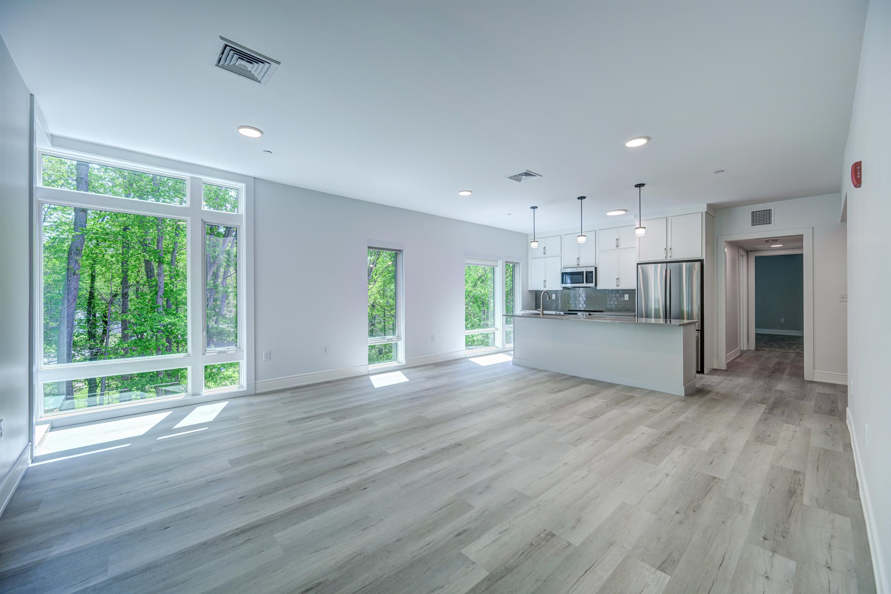 2059 Lafayette Road Property Photo 17