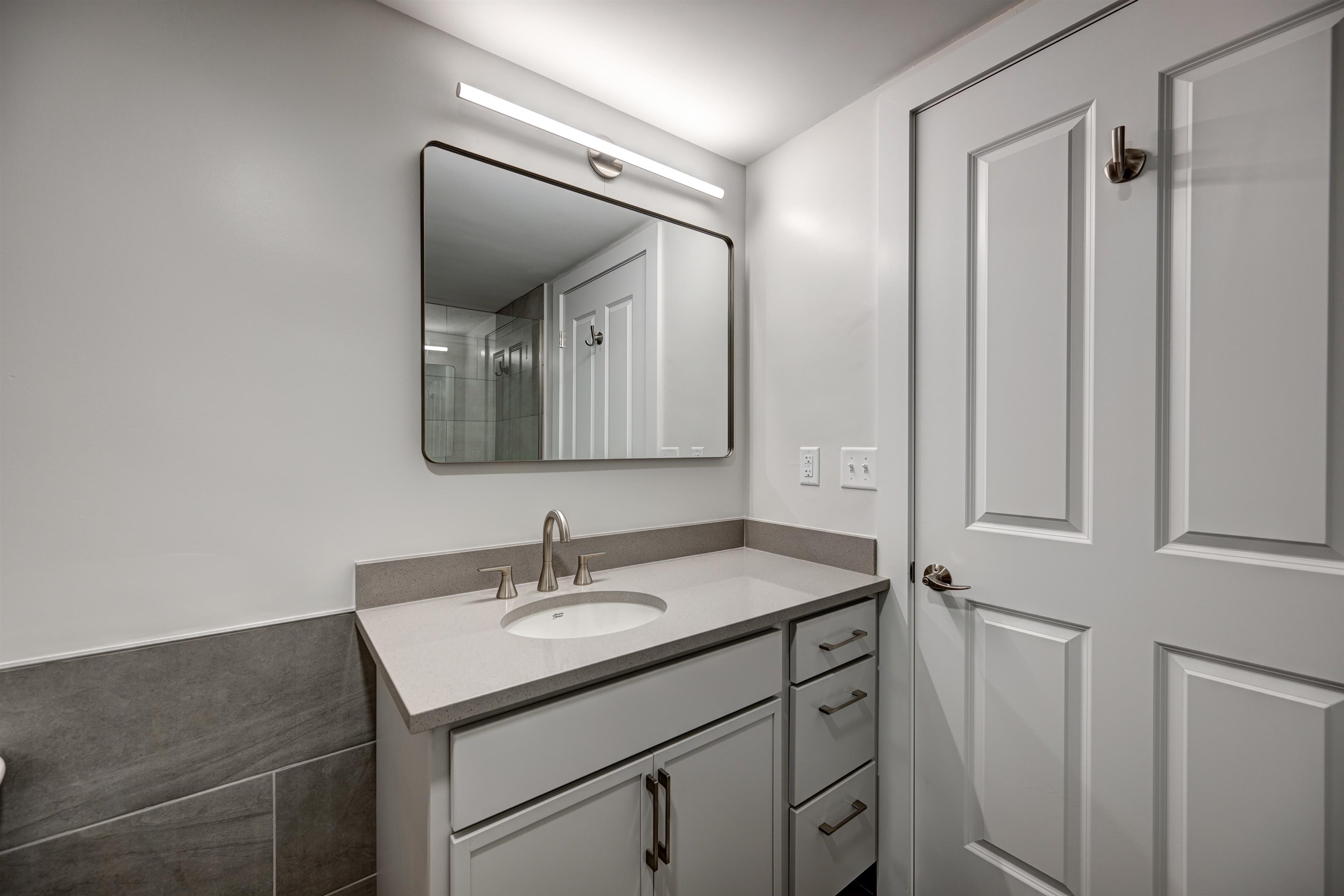 2059 Lafayette Road Property Photo 34